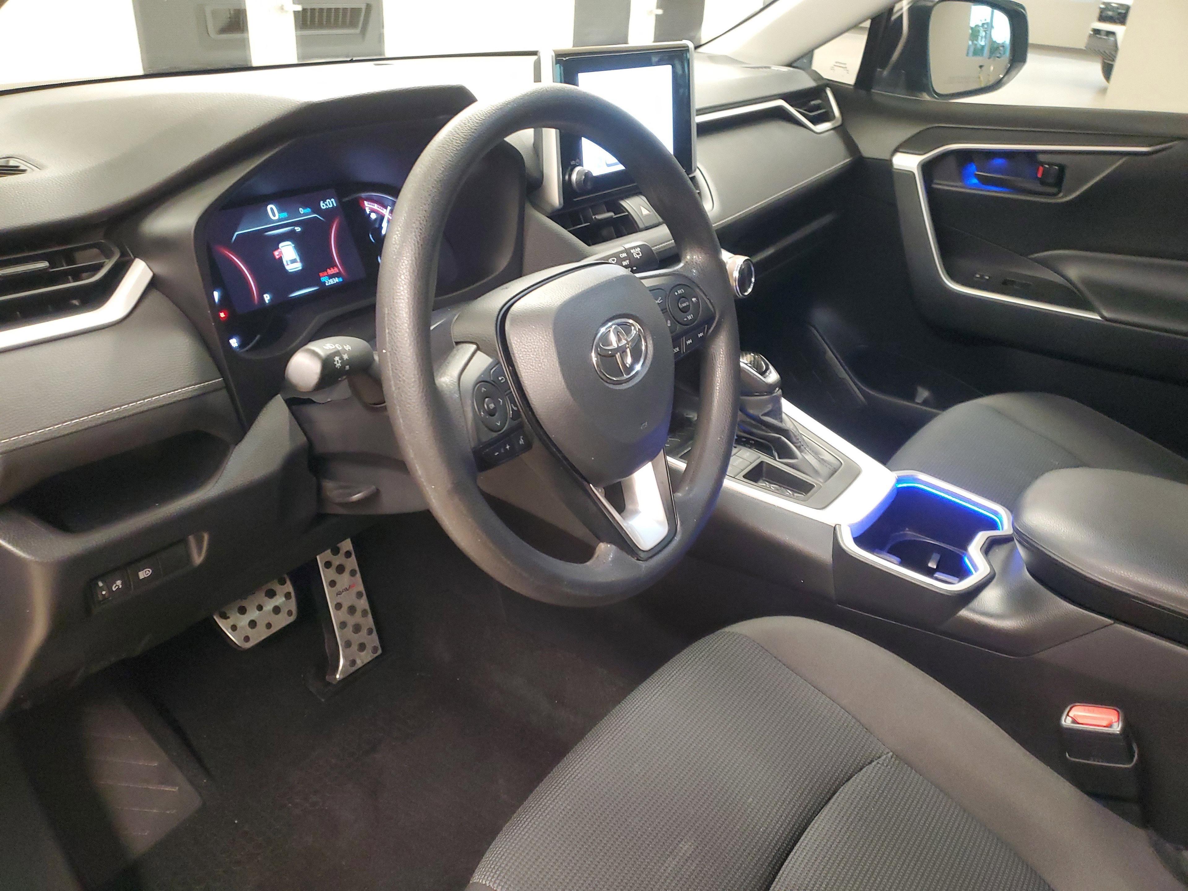 Toyota Rav4 Le Fwd Suv | Miami, Fl - Thumbnail 15