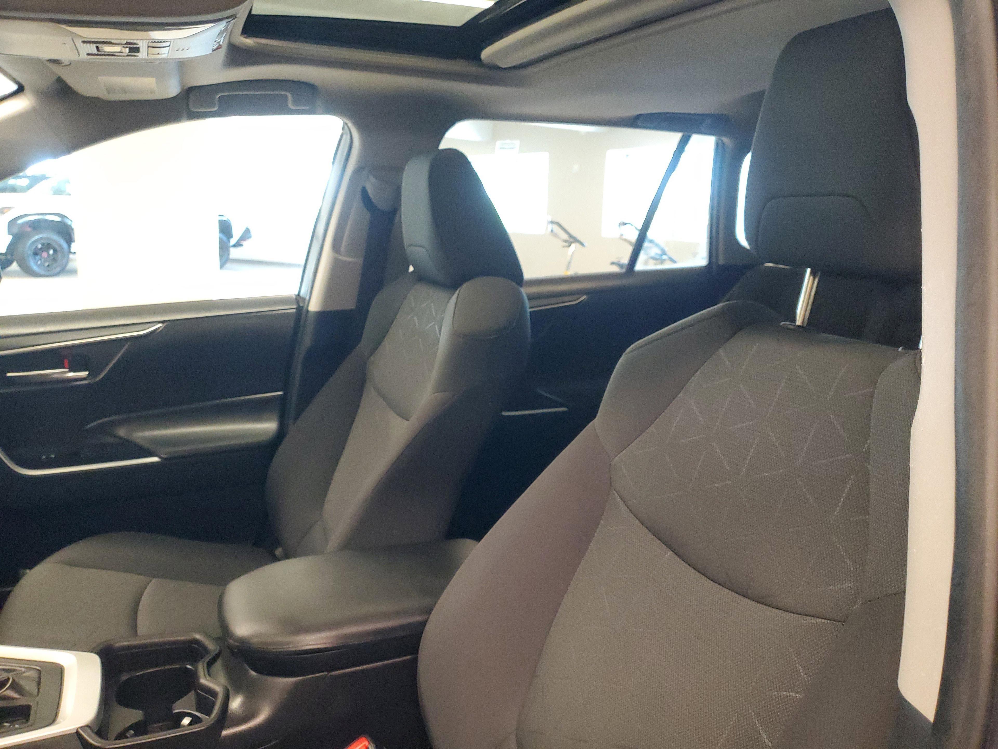 Toyota Rav4 Xle Fwd - Thumbnail 18