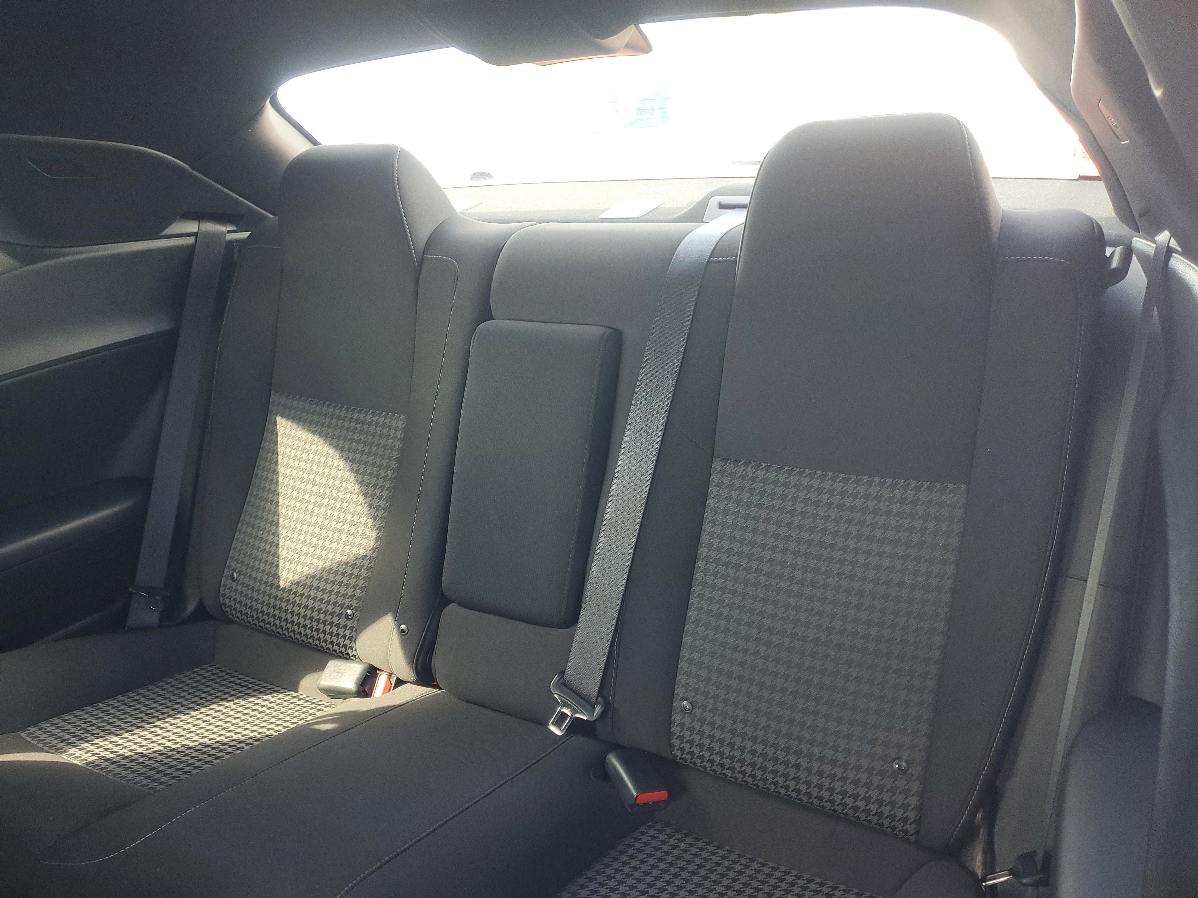 Dodge Challenger Gt Awd - Thumbnail 13