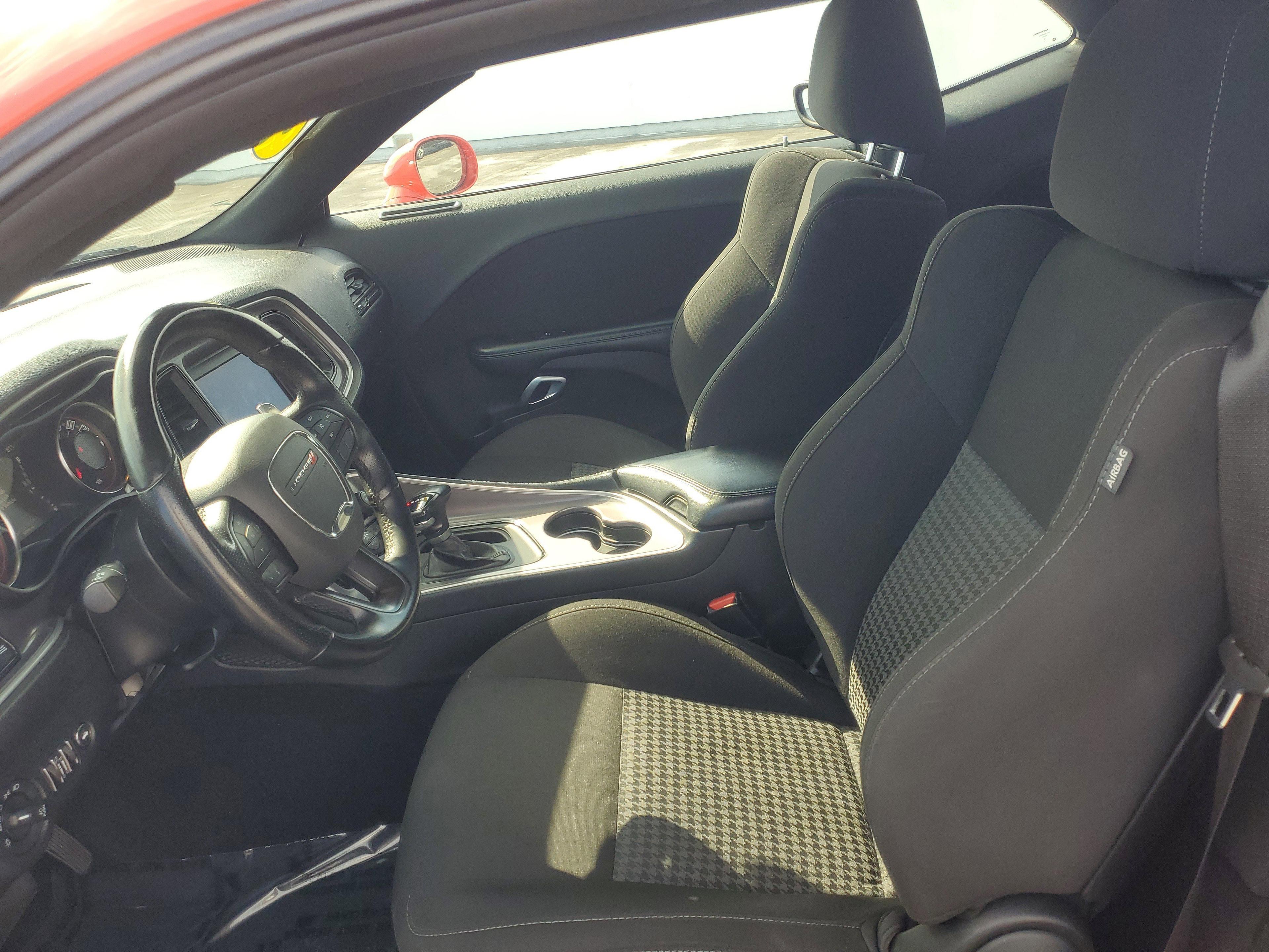 Dodge Challenger Gt Awd - Thumbnail 10