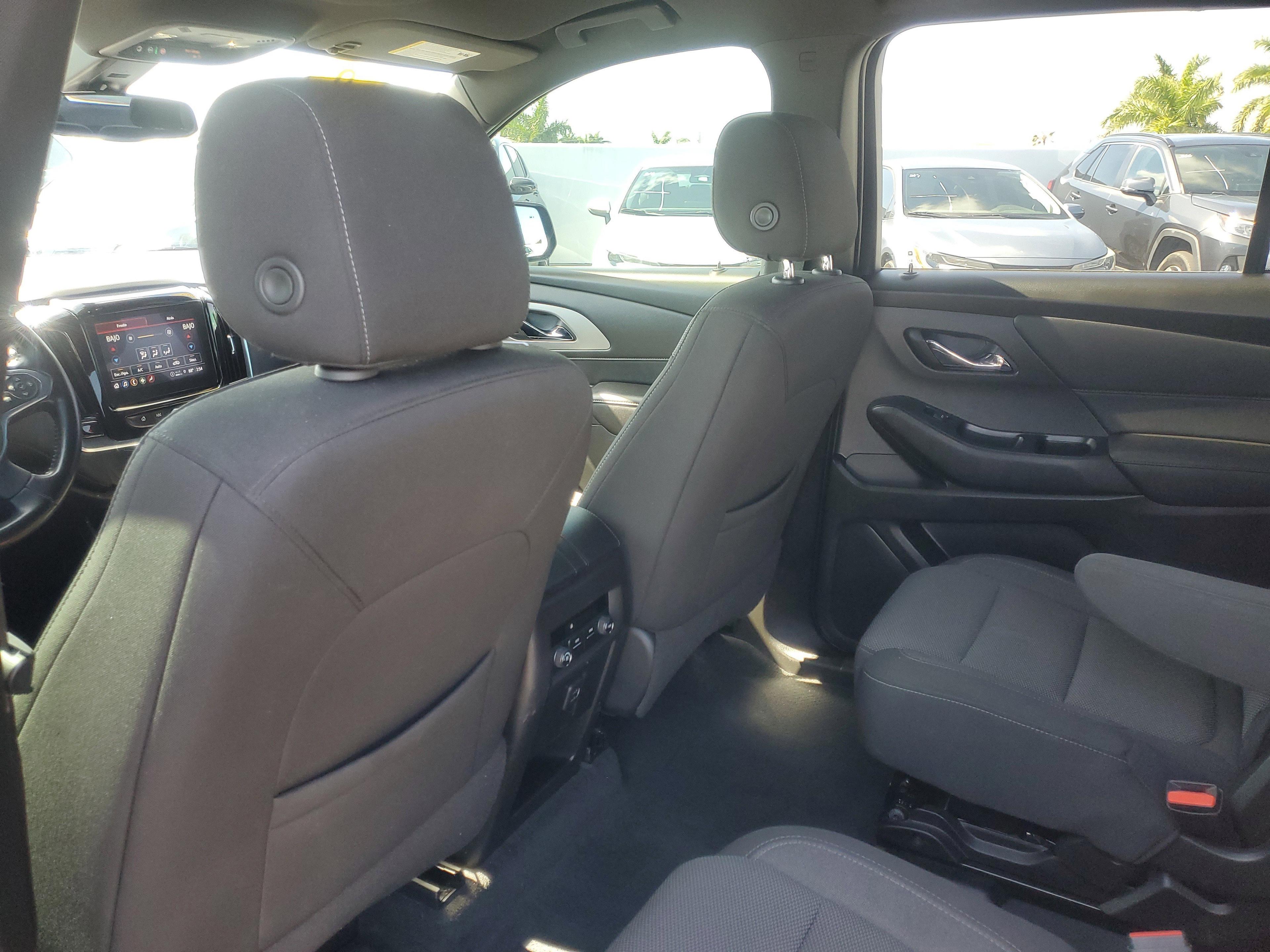 Chevrolet Traverse Lt Cloth Fwd - Thumbnail 12