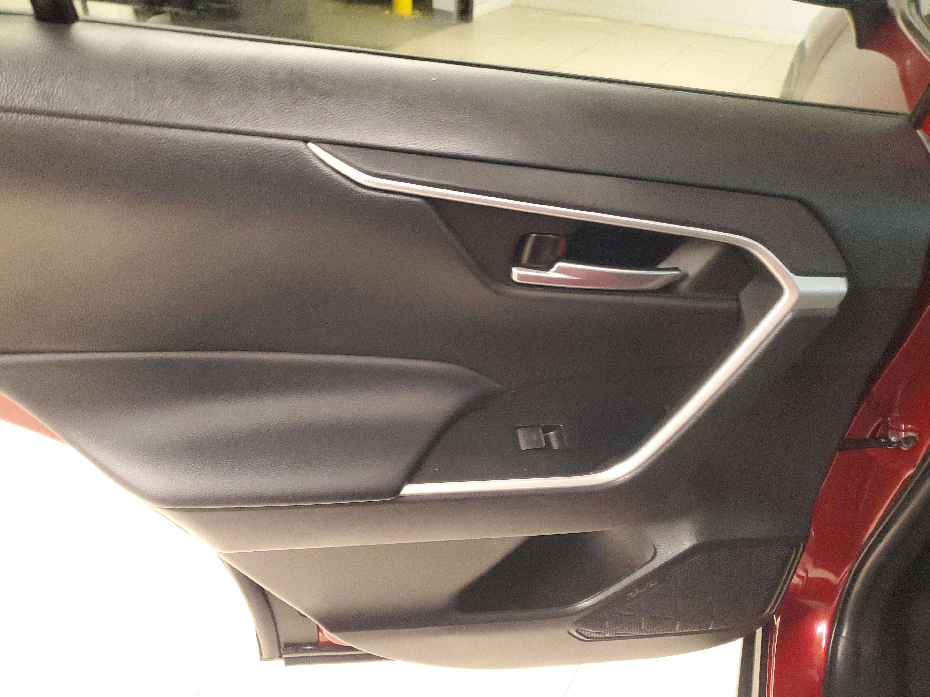 Toyota Rav4 Xle Fwd Suv | Miami, Fl - Thumbnail 15