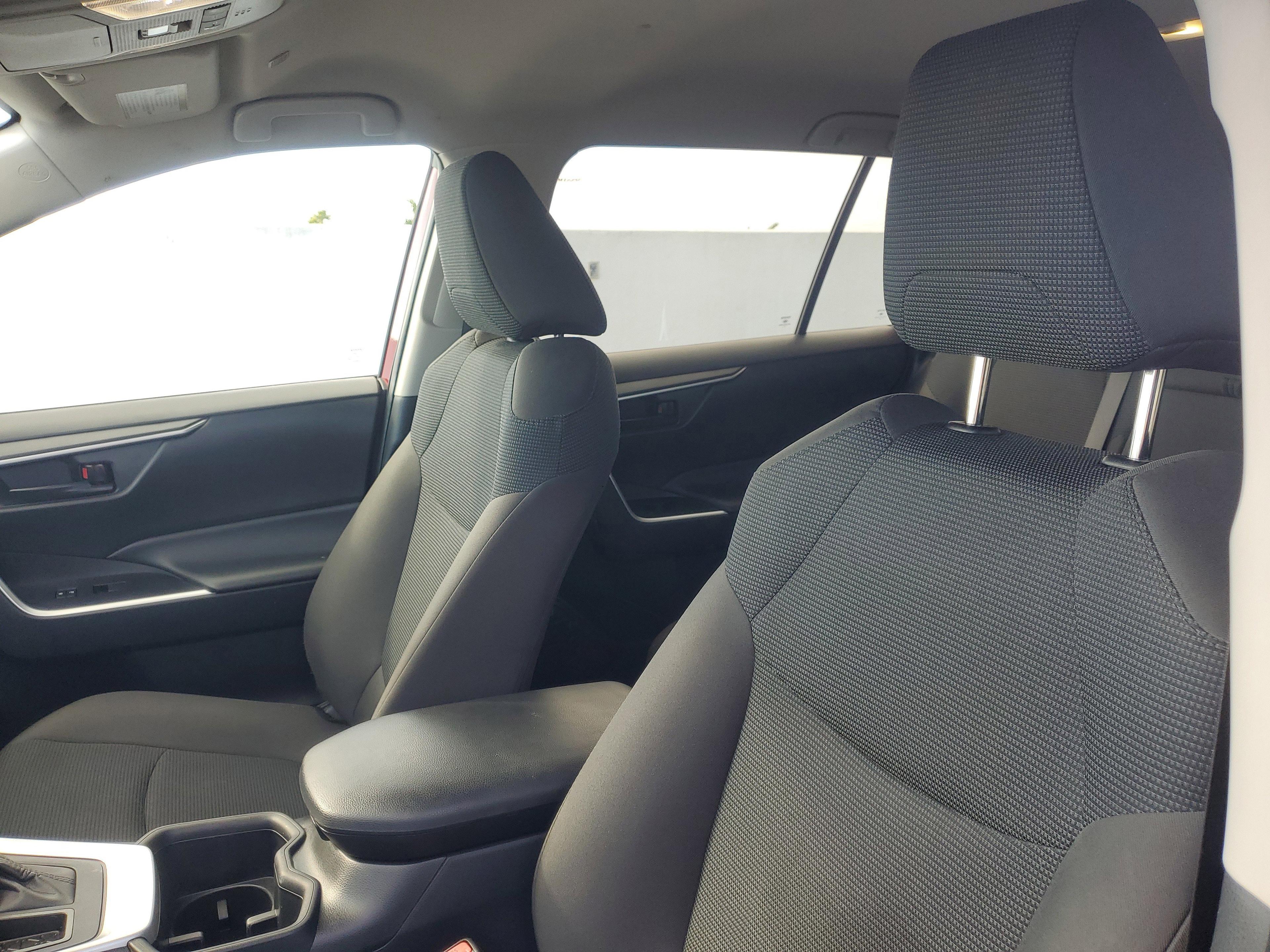 Toyota Rav4 Le Fwd Suv | Miami, Fl - Thumbnail 17