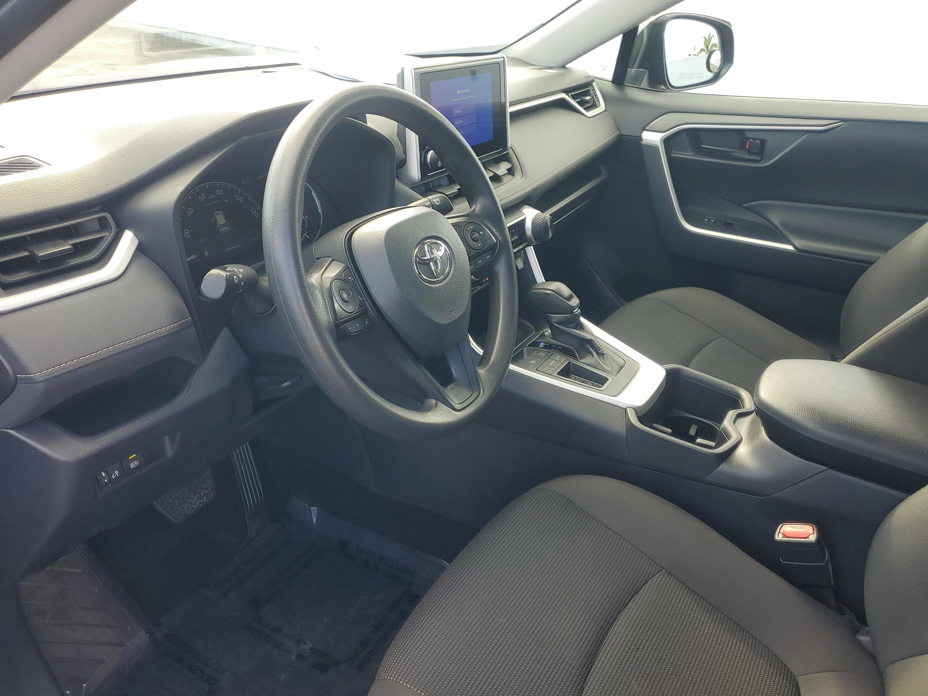 Toyota Rav4 Le Fwd Suv | Miami, Fl - Thumbnail 16