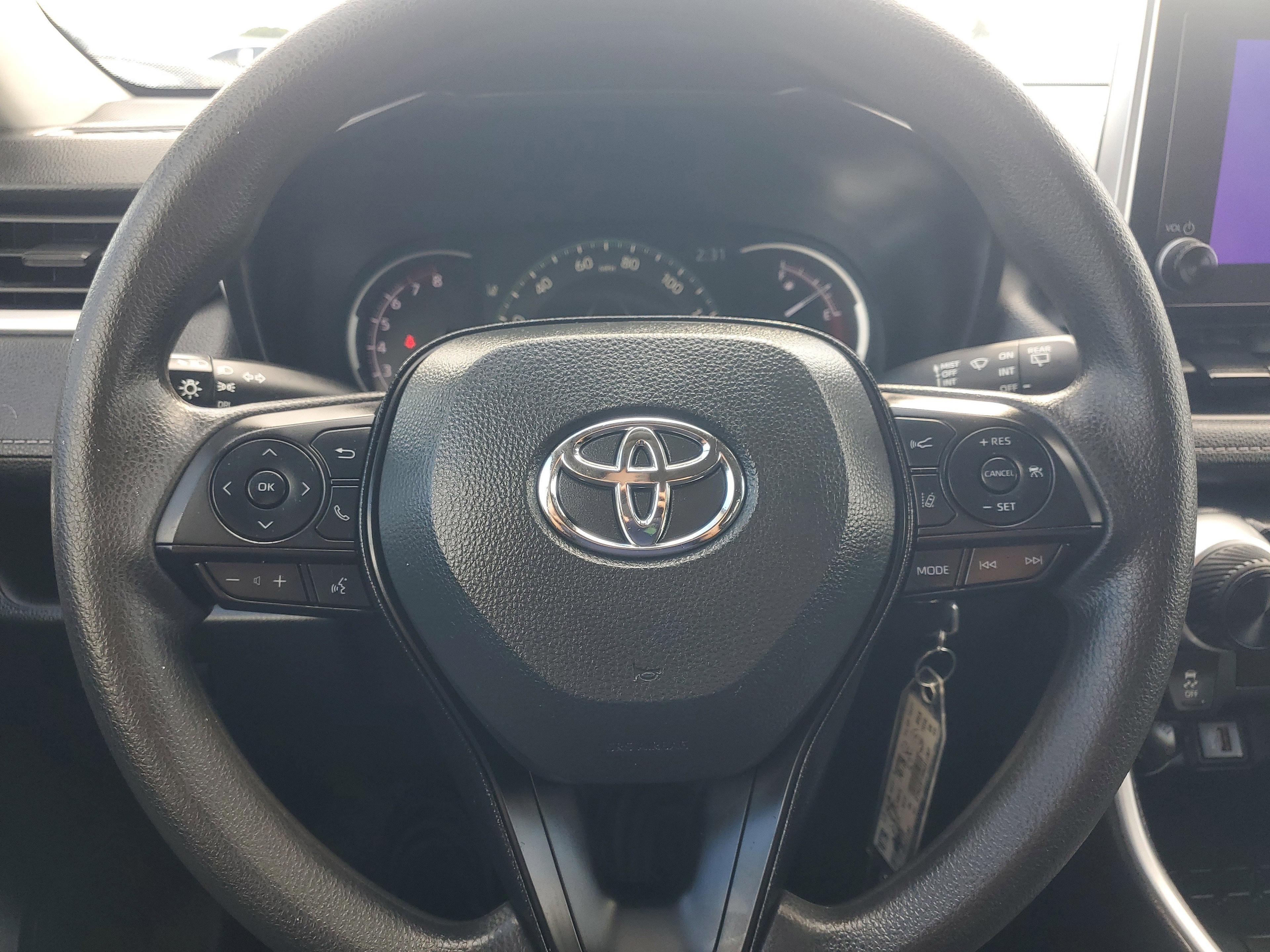 Toyota Rav4 Le Fwd Suv | Miami, Fl - Thumbnail 20