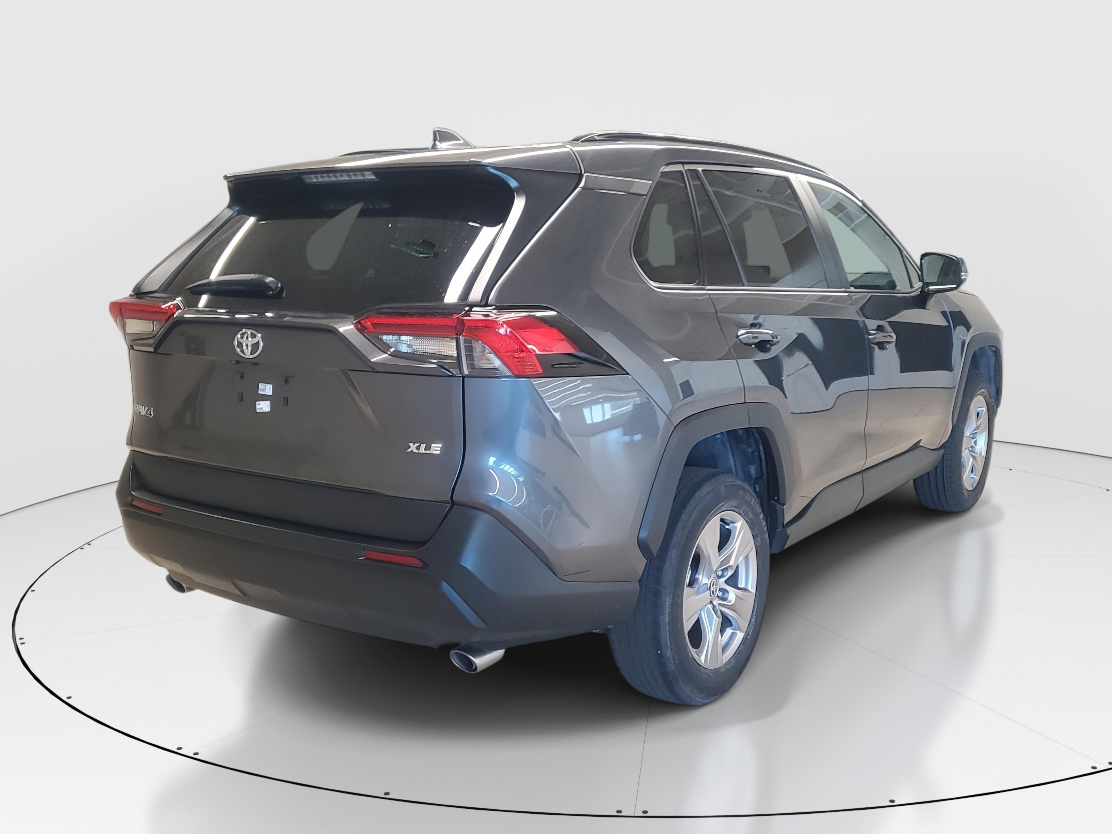 Toyota Rav4 Xle Fwd - Thumbnail 8