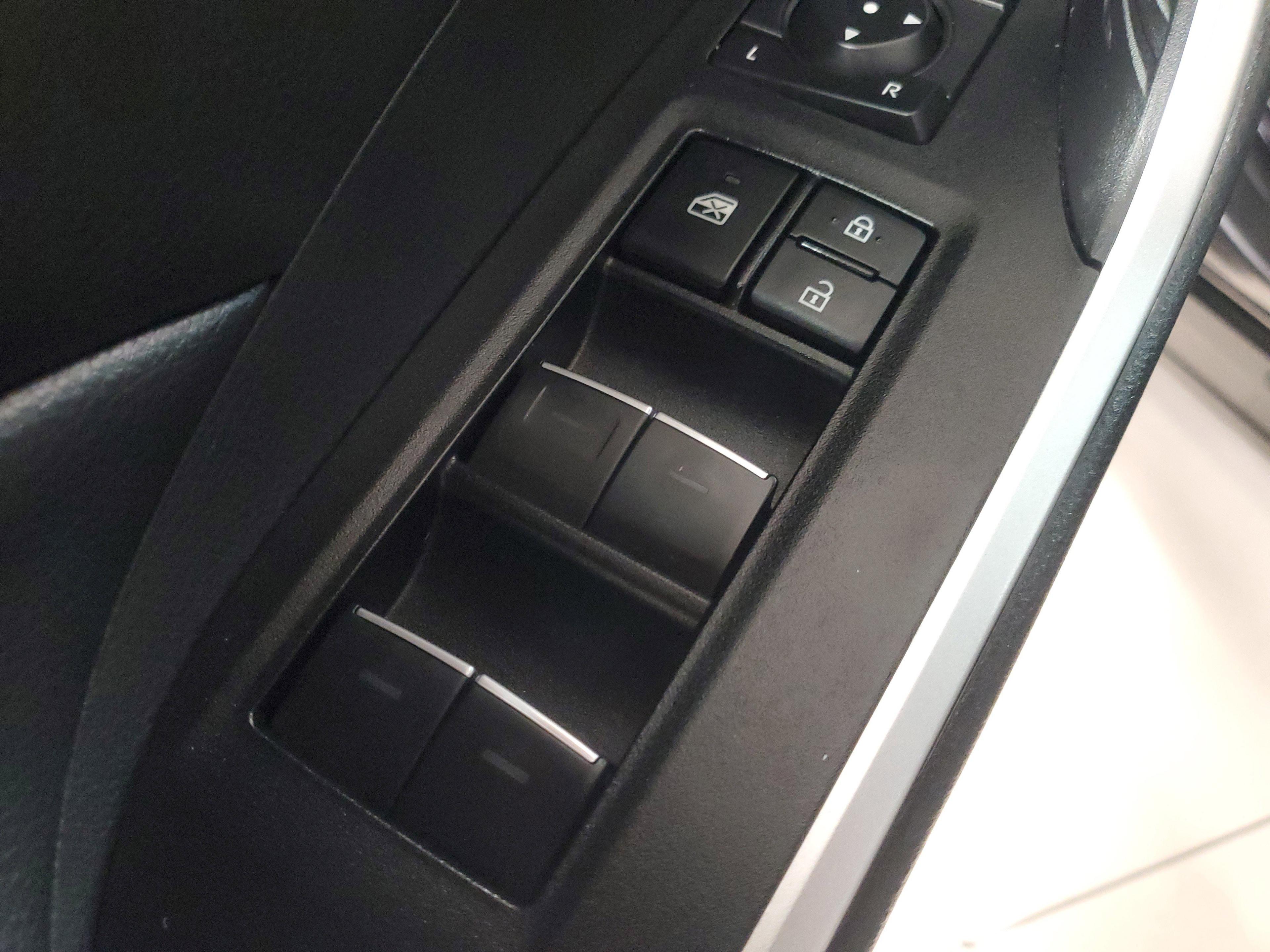 Toyota Rav4 Xle Fwd - Thumbnail 19