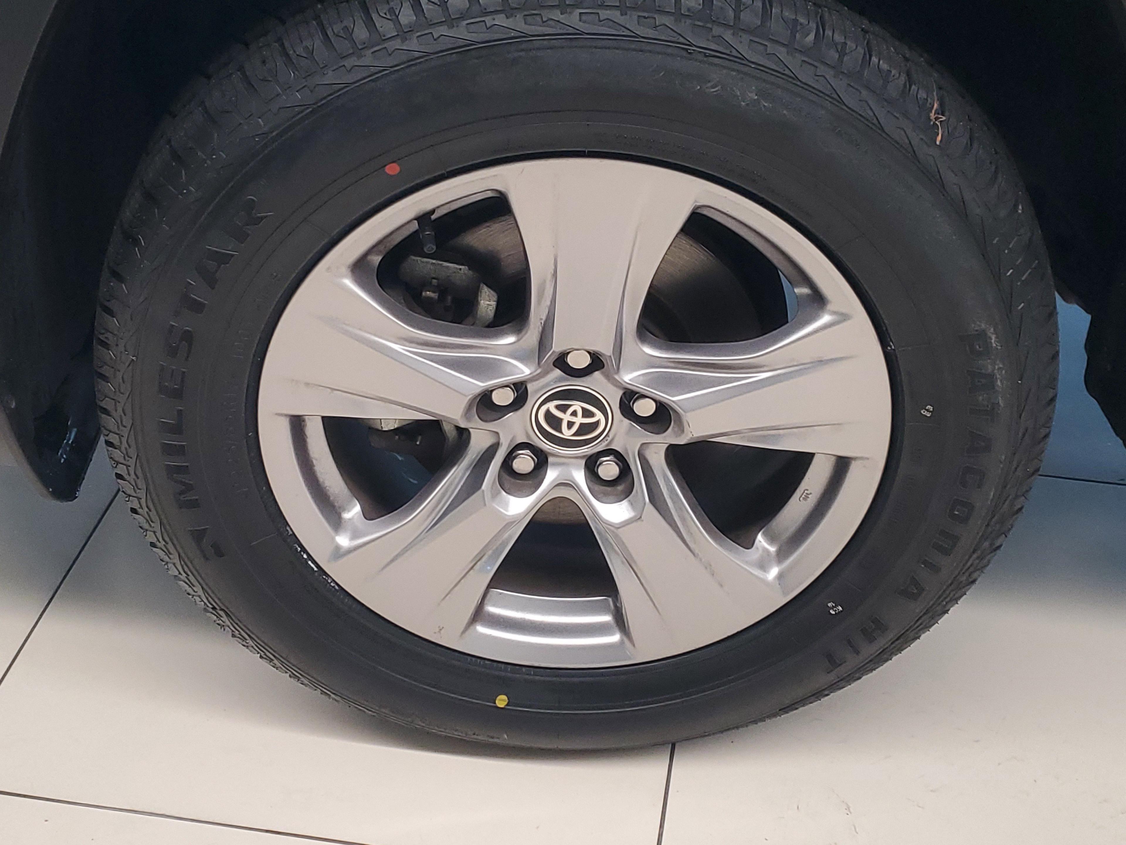 Toyota Rav4 Xle Fwd Suv | Miami, Fl - Thumbnail 5