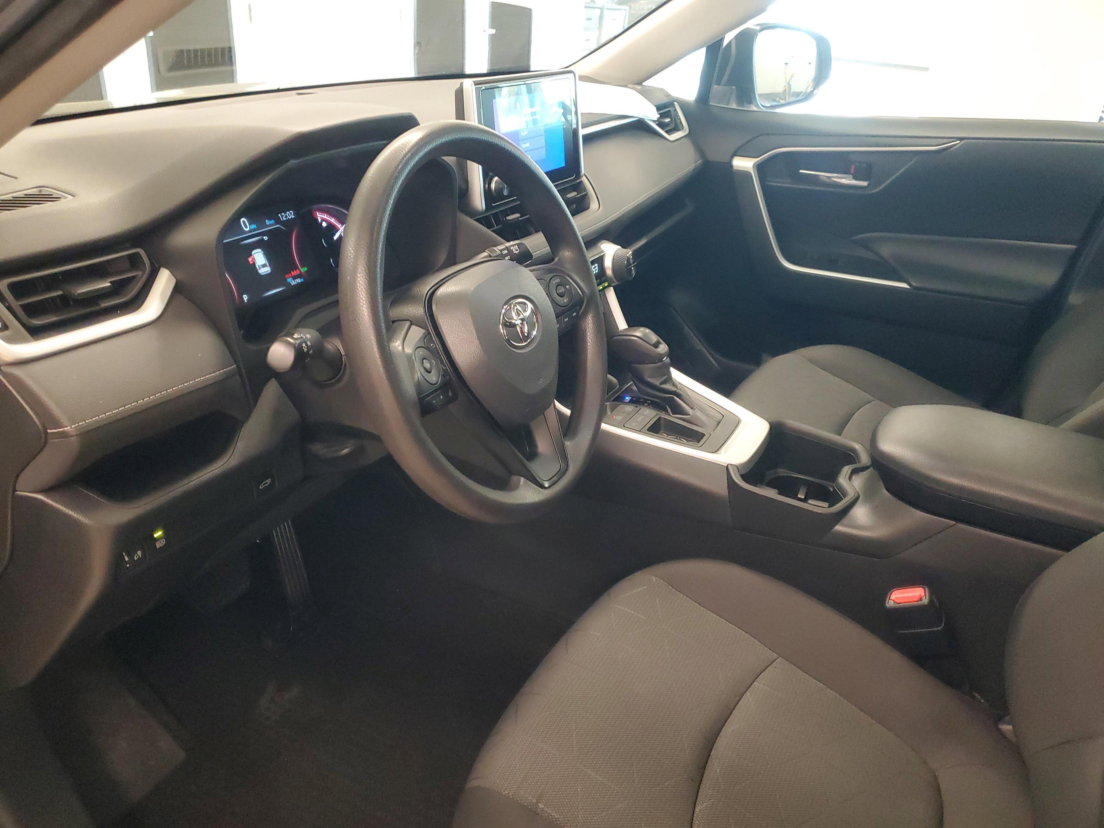 Toyota Rav4 Xle Fwd Suv | Miami, Fl - Thumbnail 16