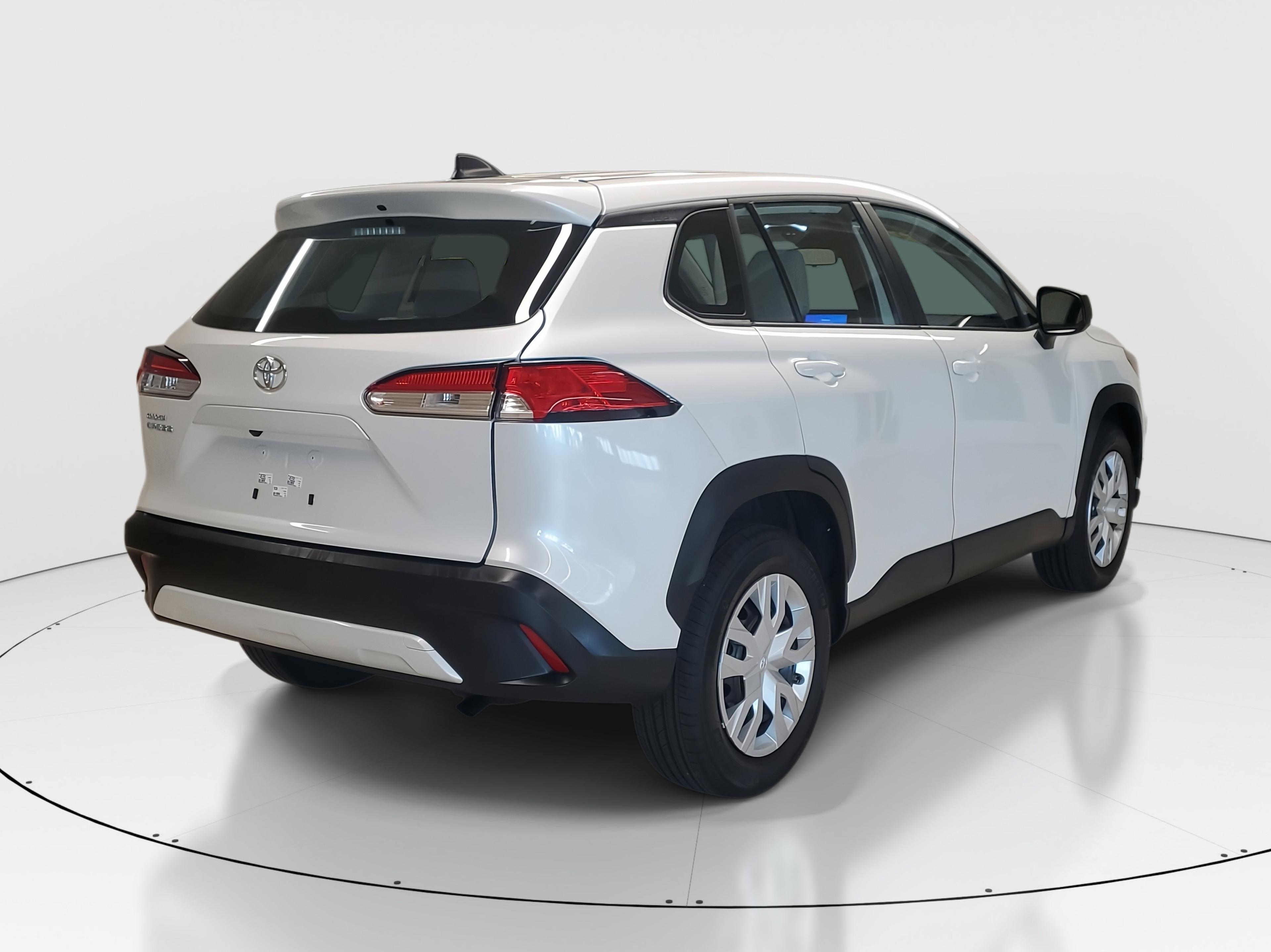 Toyota Corolla Cross L Fwd - Thumbnail 8