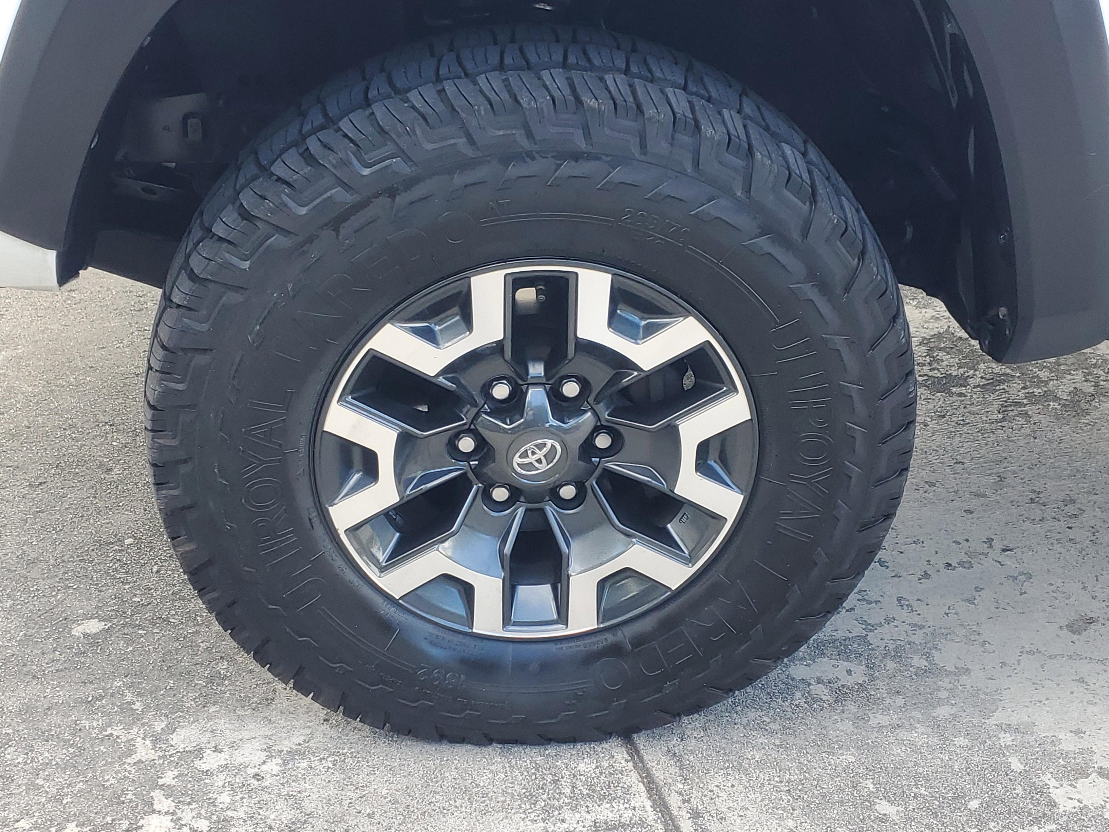 Toyota Tacoma 2Wd Trd Off-Road Rwd - Thumbnail 5