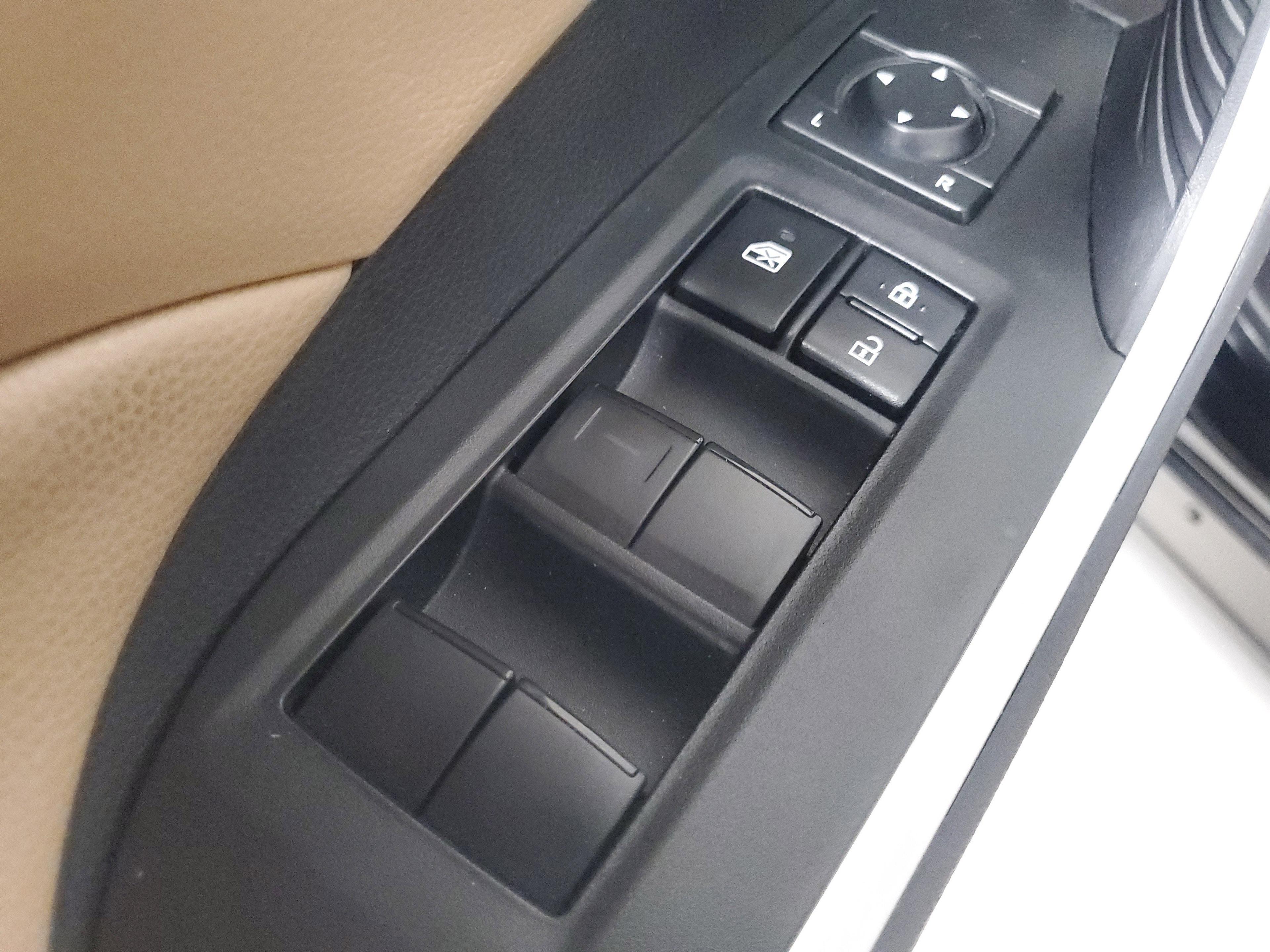 Toyota Rav4 Le Fwd - Thumbnail 19