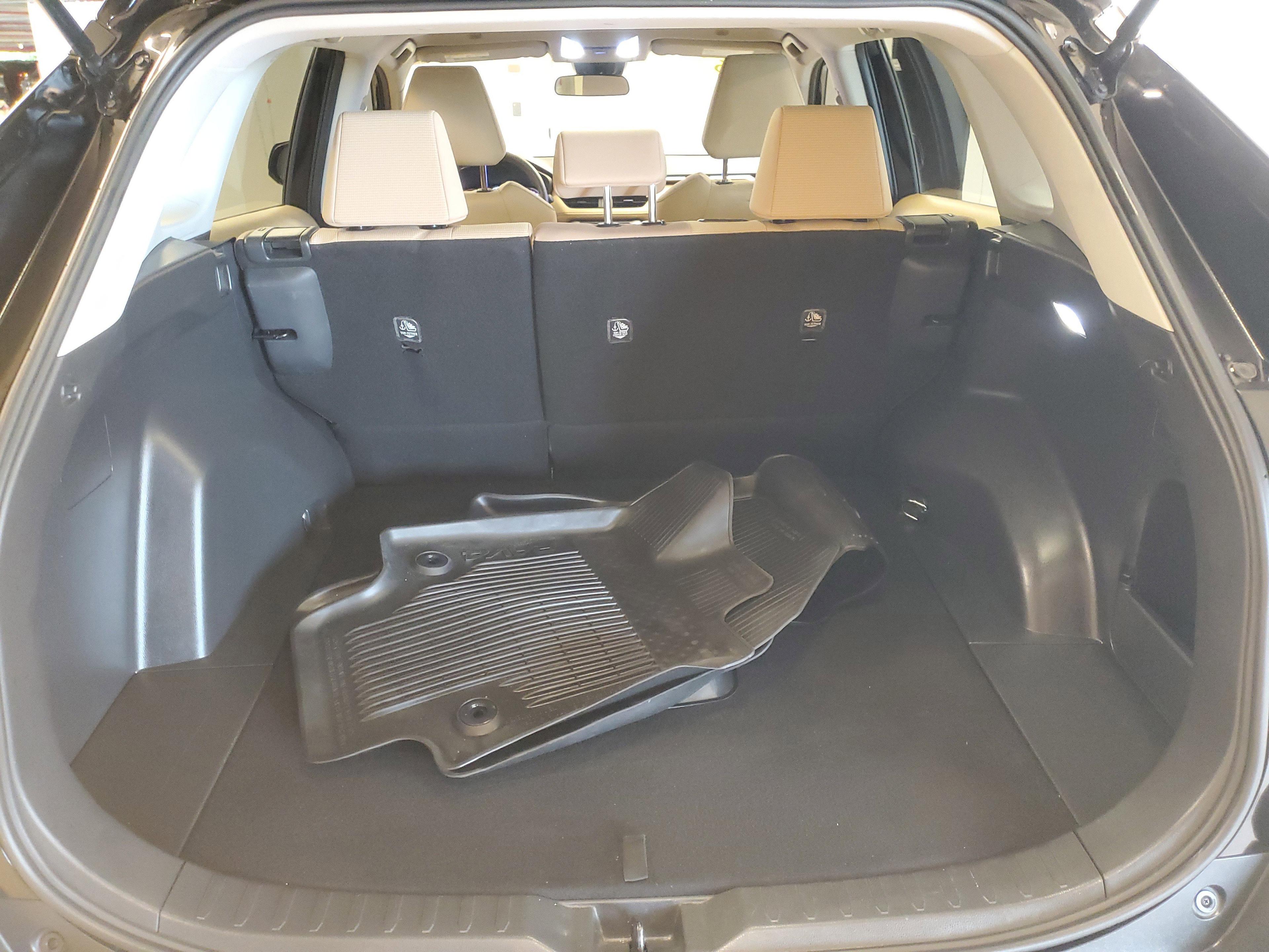 Toyota Rav4 Le Fwd - Thumbnail 9