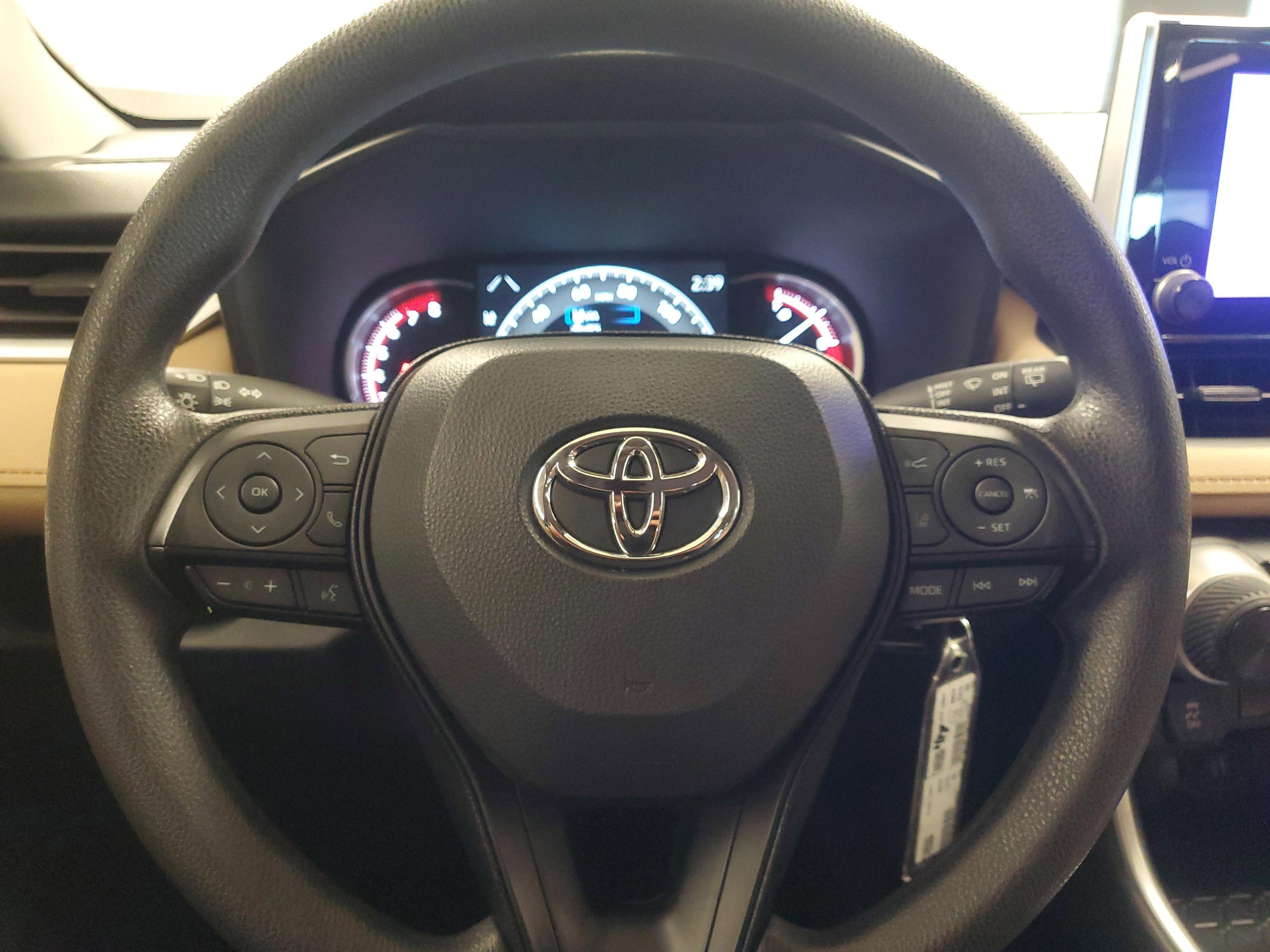 Toyota Rav4 Le Fwd - Thumbnail 20