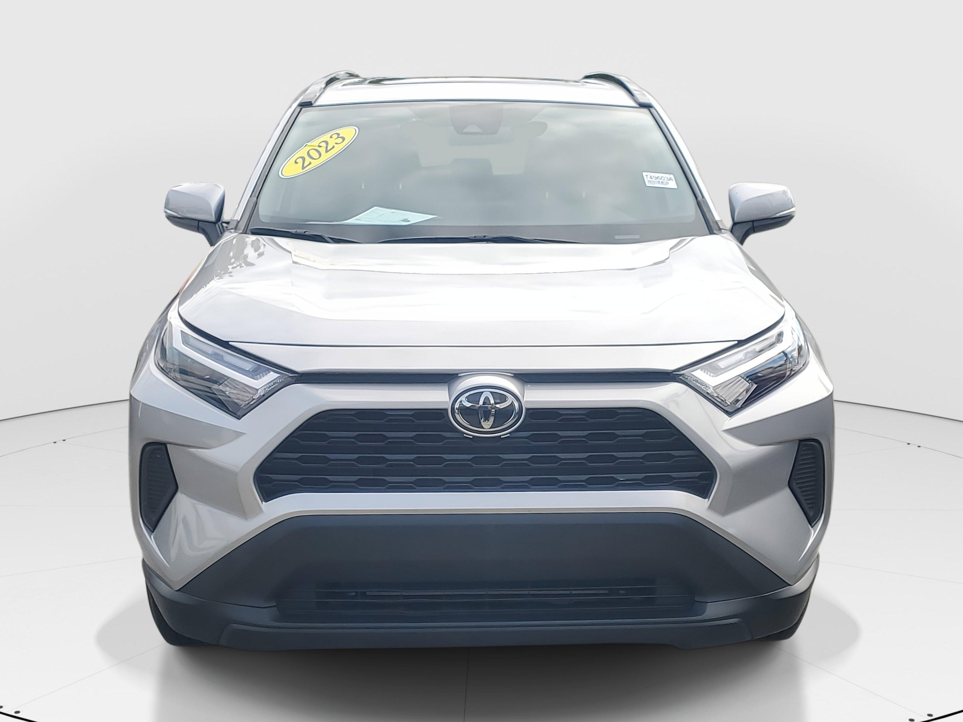 Toyota Rav4 Xle Fwd Suv | Miami, Fl - Thumbnail 3
