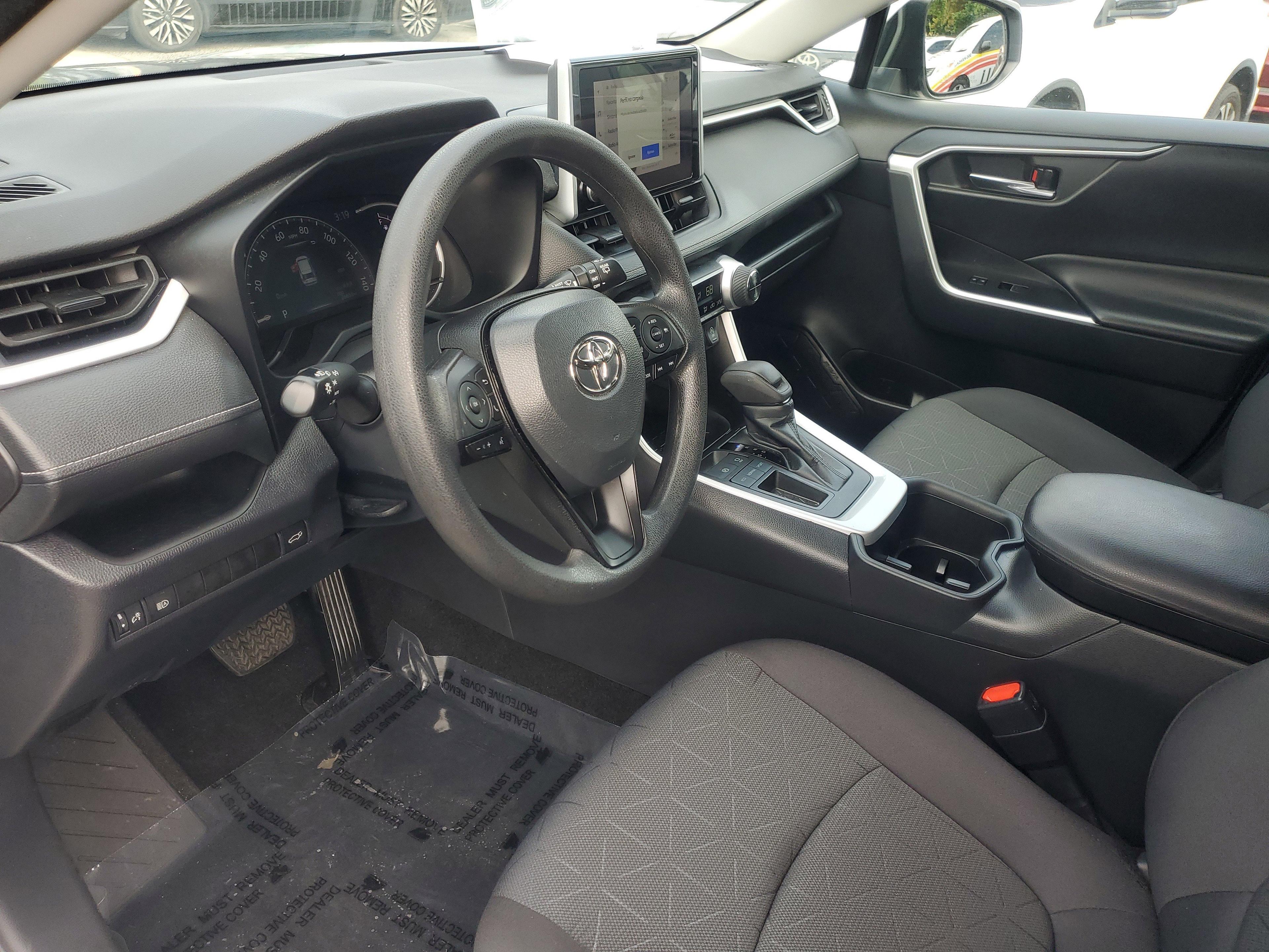 Toyota Rav4 Xle Fwd Suv | Miami, Fl - Thumbnail 17