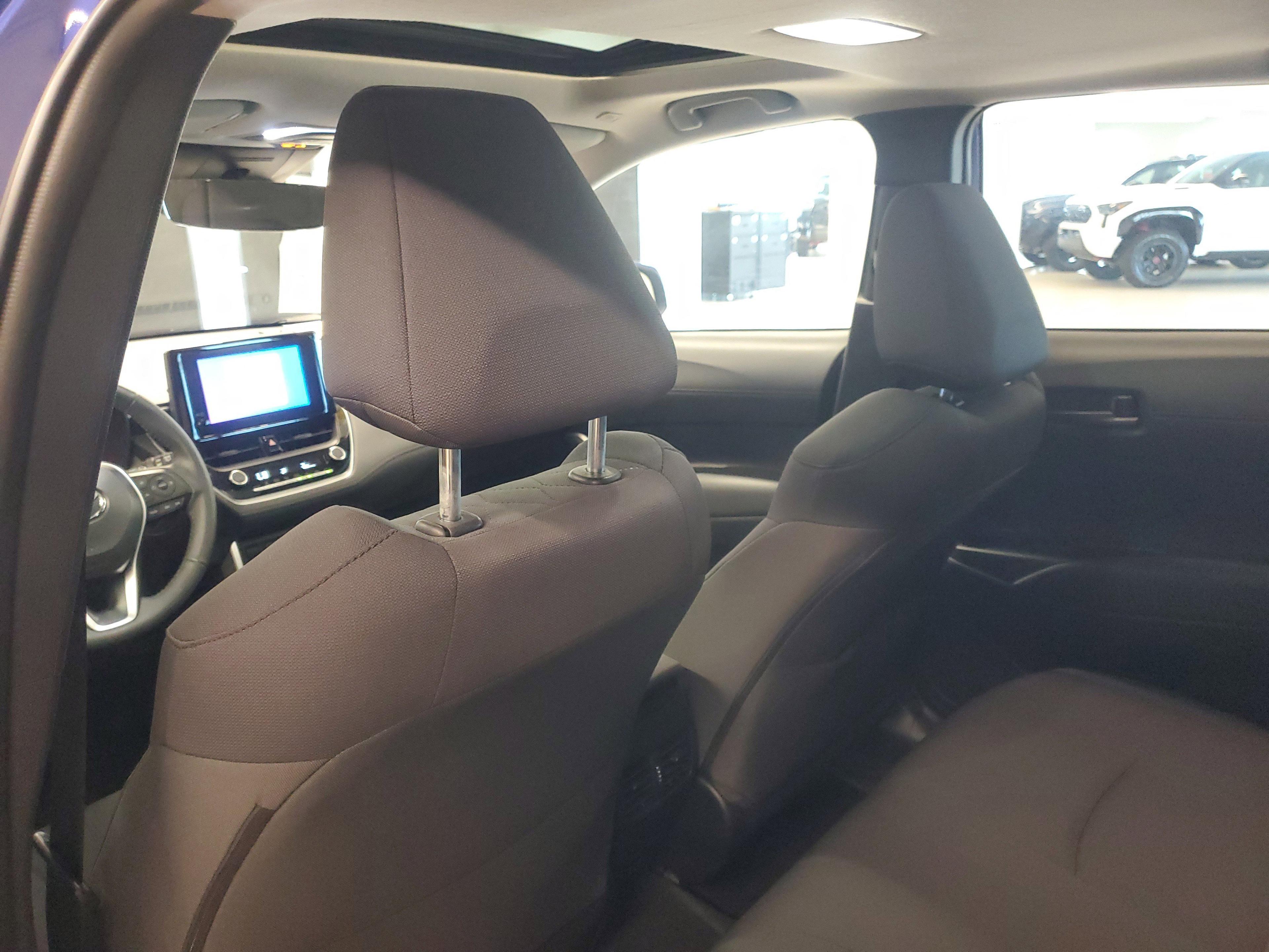 Toyota Corolla Cross Le Awd Suv | Miami, Fl - Thumbnail 13