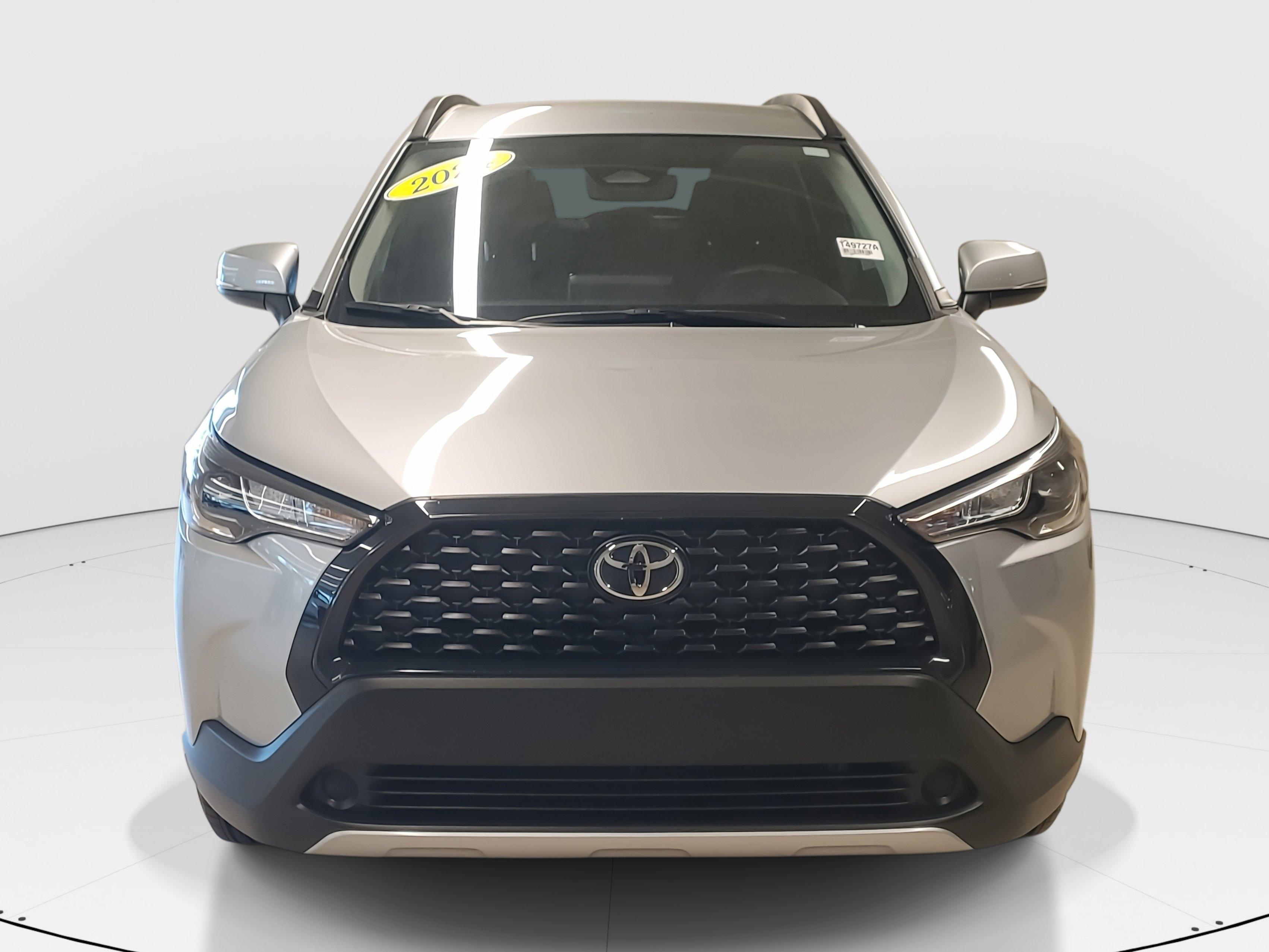 Toyota Corolla Cross Le Awd - Thumbnail 3