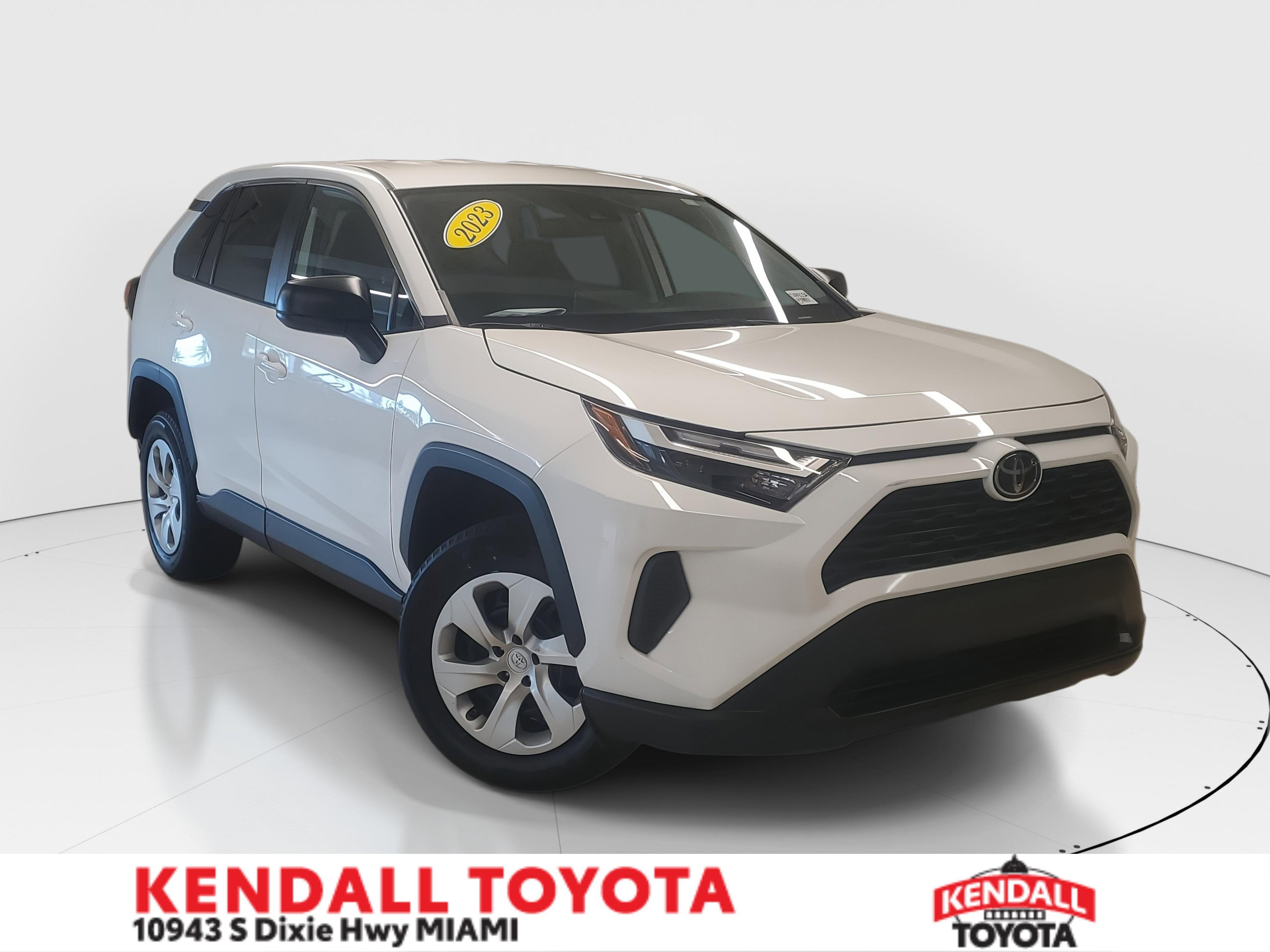 Toyota Rav4 Le Fwd - Thumbnail 2