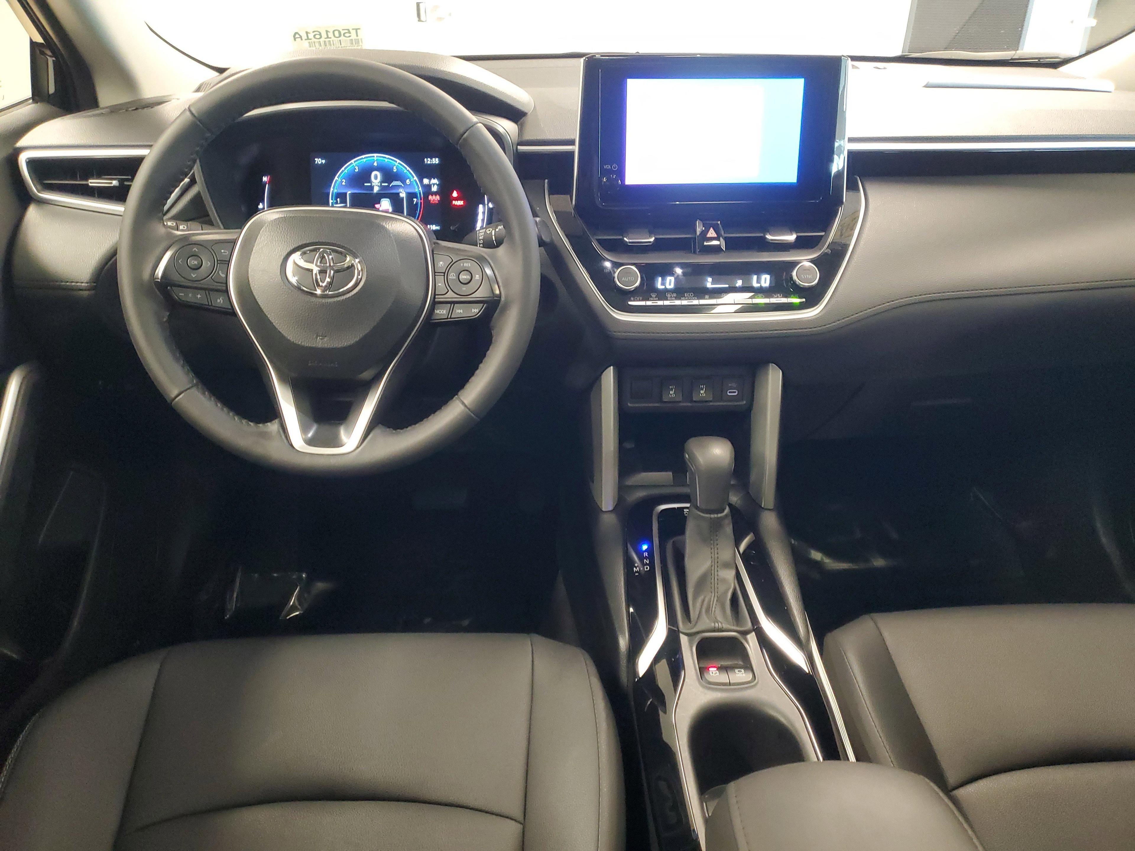 Toyota Corolla Cross Xle Fwd - Thumbnail 11