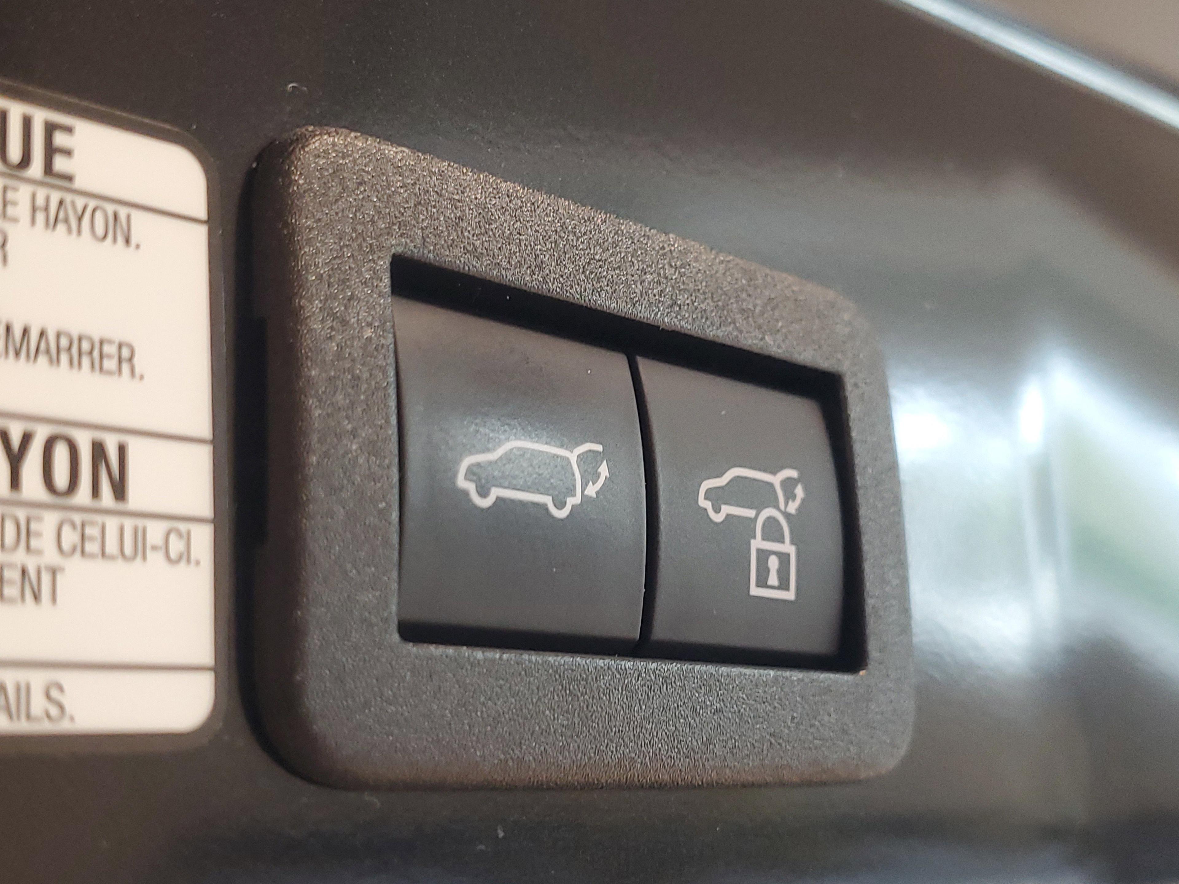 Toyota Corolla Cross Xle Fwd - Thumbnail 10