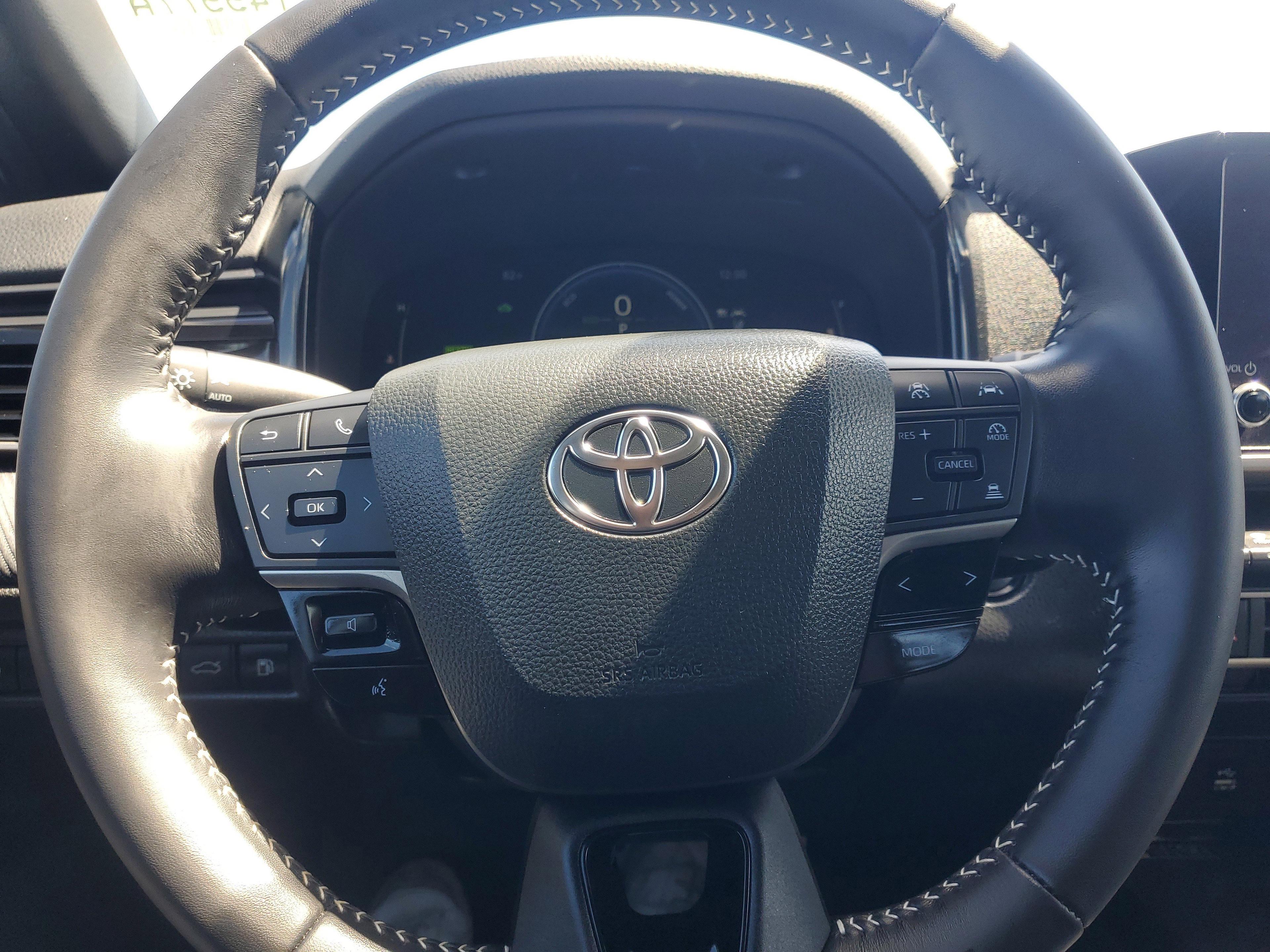 Toyota Camry Se Fwd Sedan | Miami, Fl - Thumbnail 20