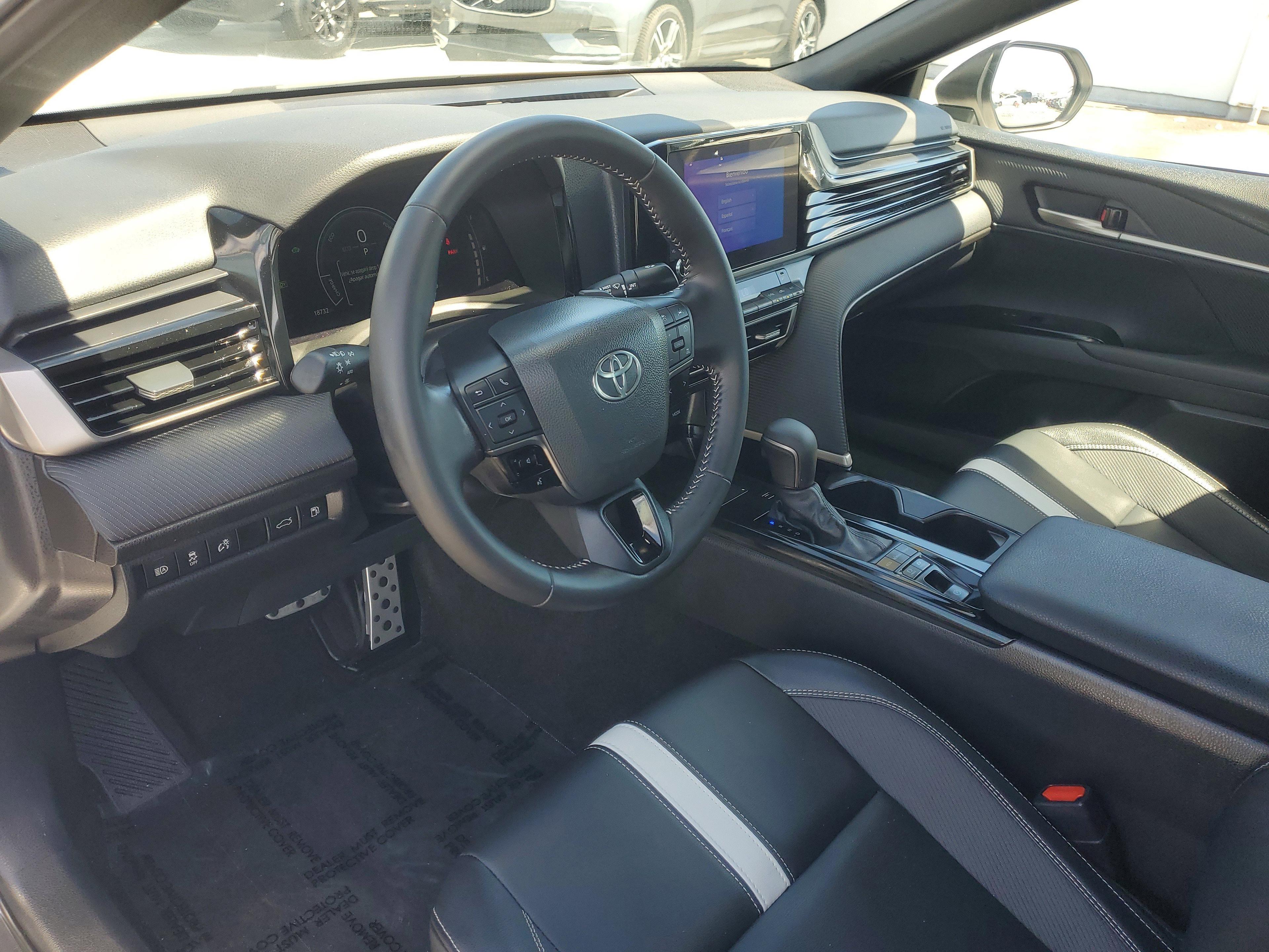 Toyota Camry Se Fwd Sedan | Miami, Fl - Thumbnail 16