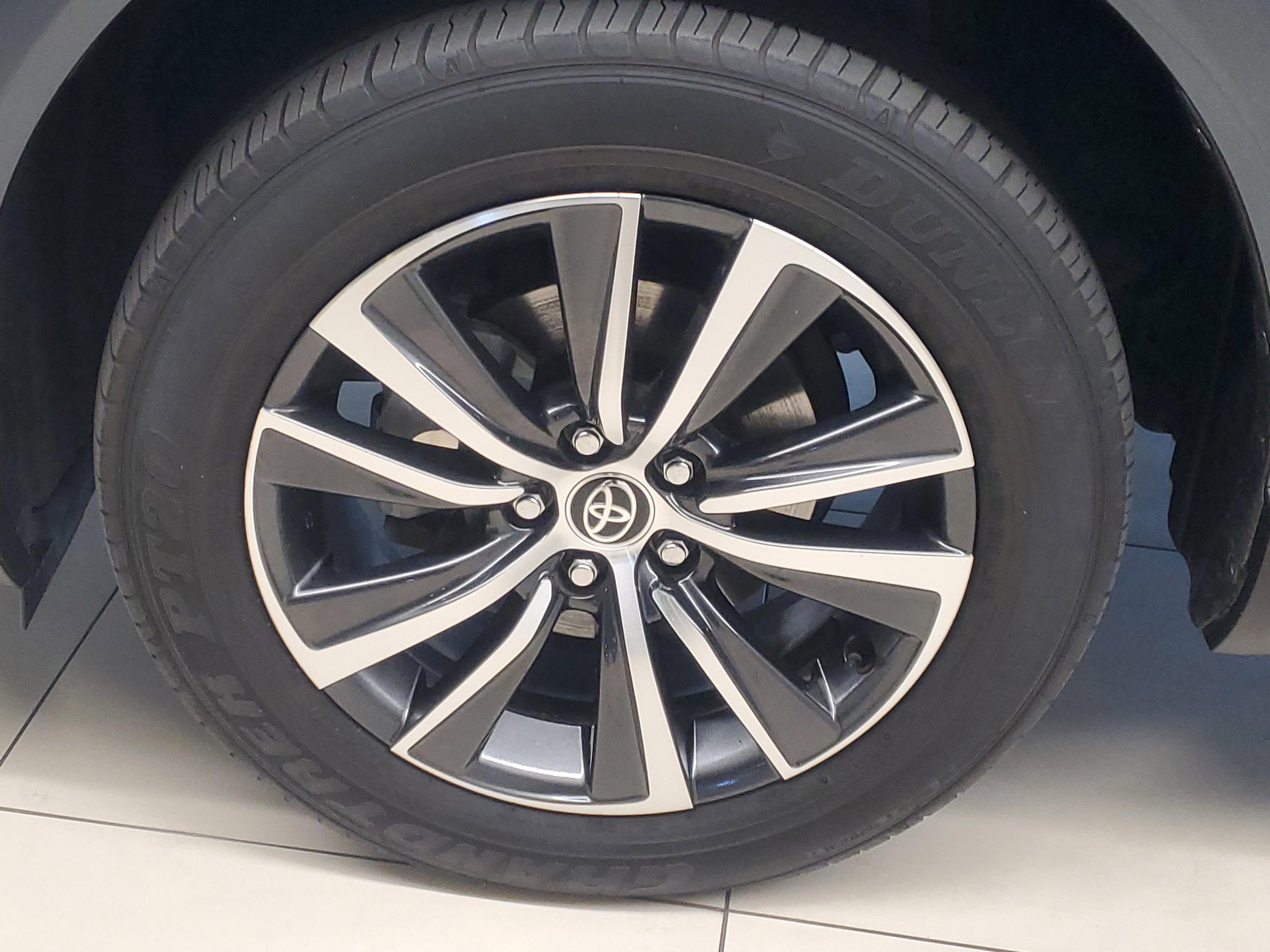 Toyota Venza Le Awd - Thumbnail 5