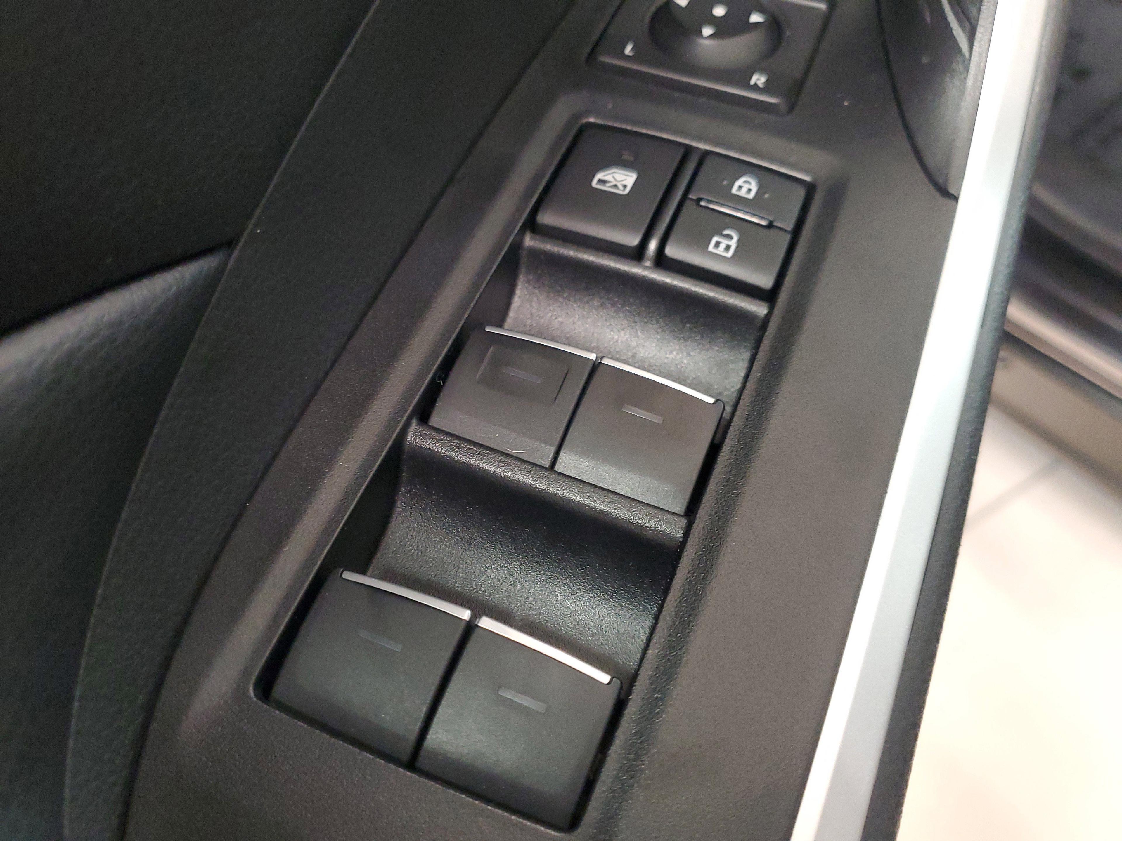 Toyota Rav4 Xle Fwd - Thumbnail 19