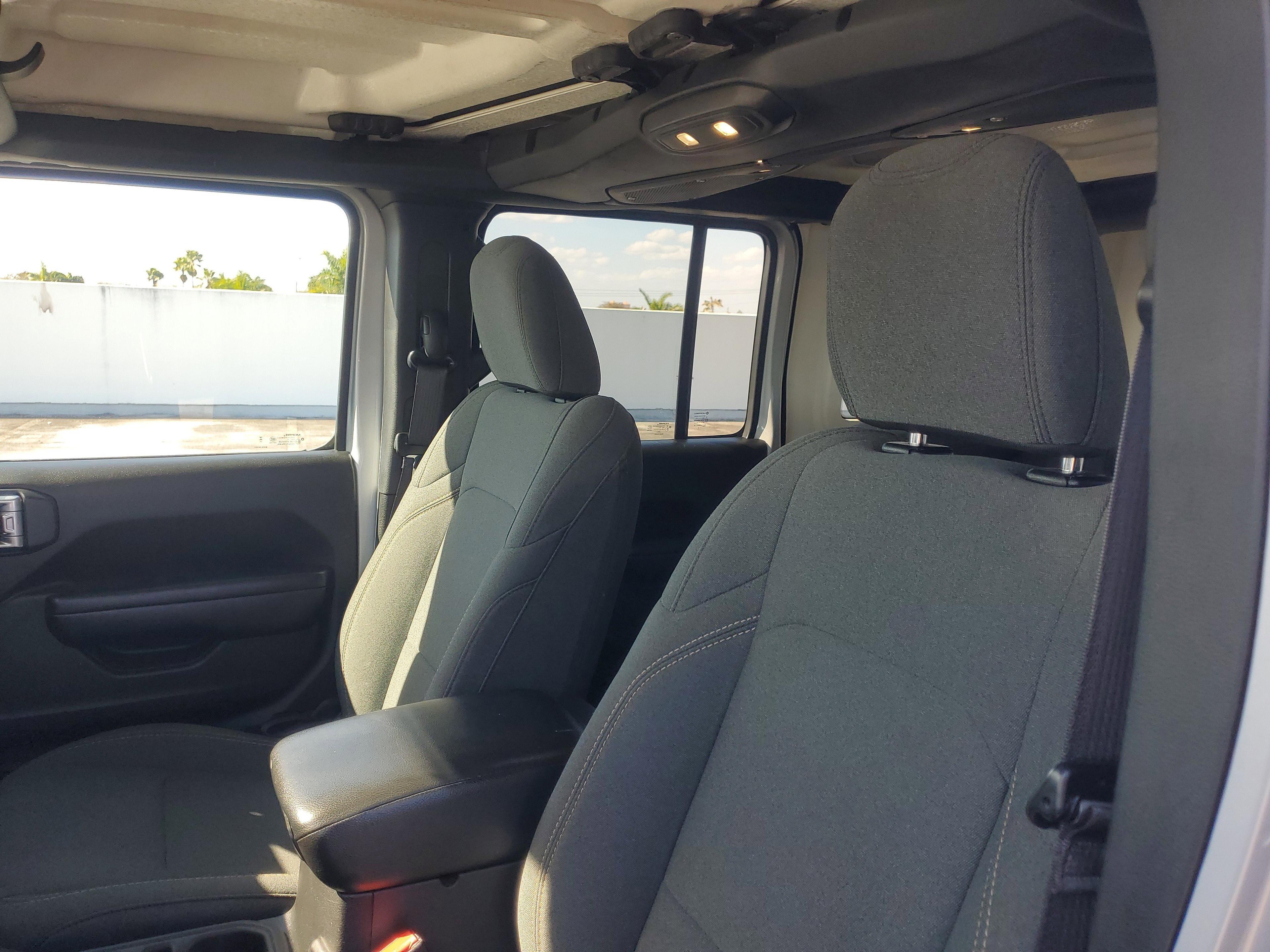 Jeep Wrangler Sport S 4Wd - Thumbnail 17