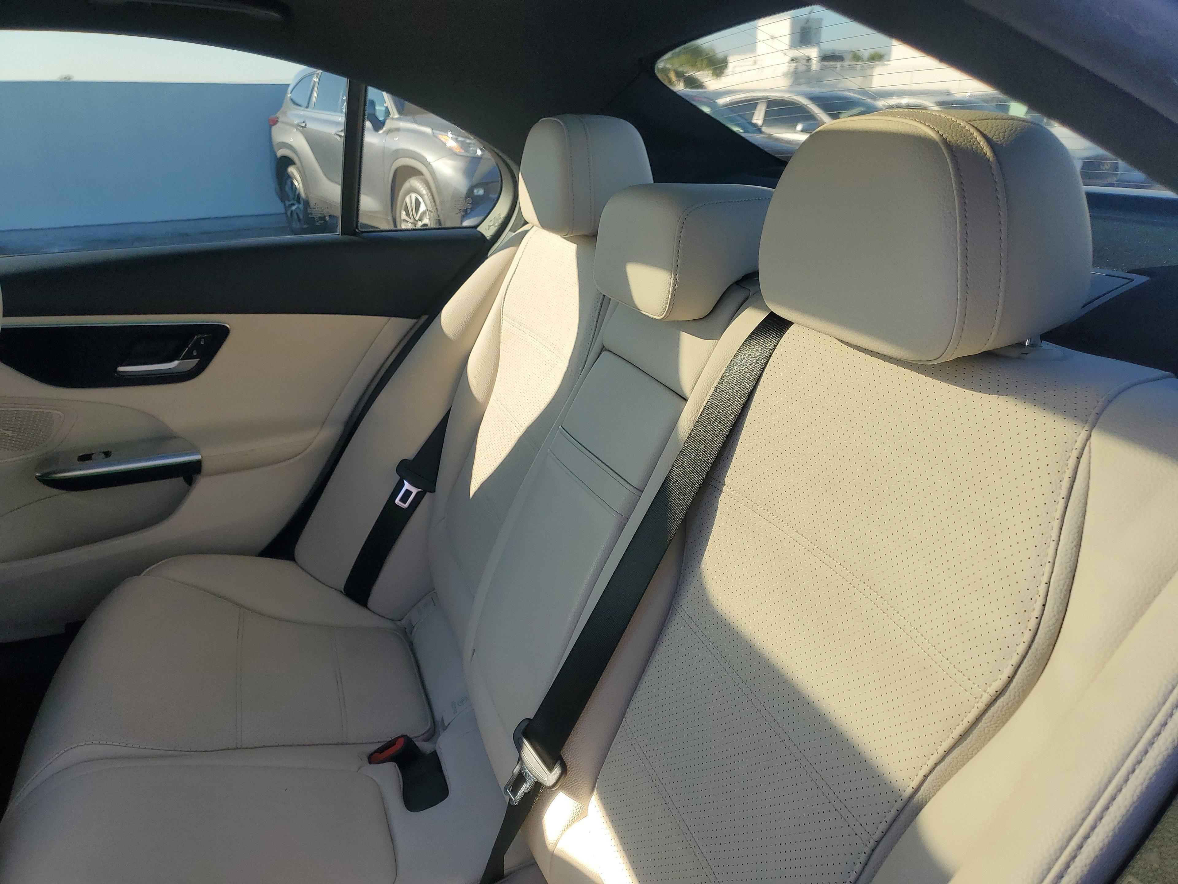 Mercedes-Benz C-Class C 300 Rwd - Thumbnail 14