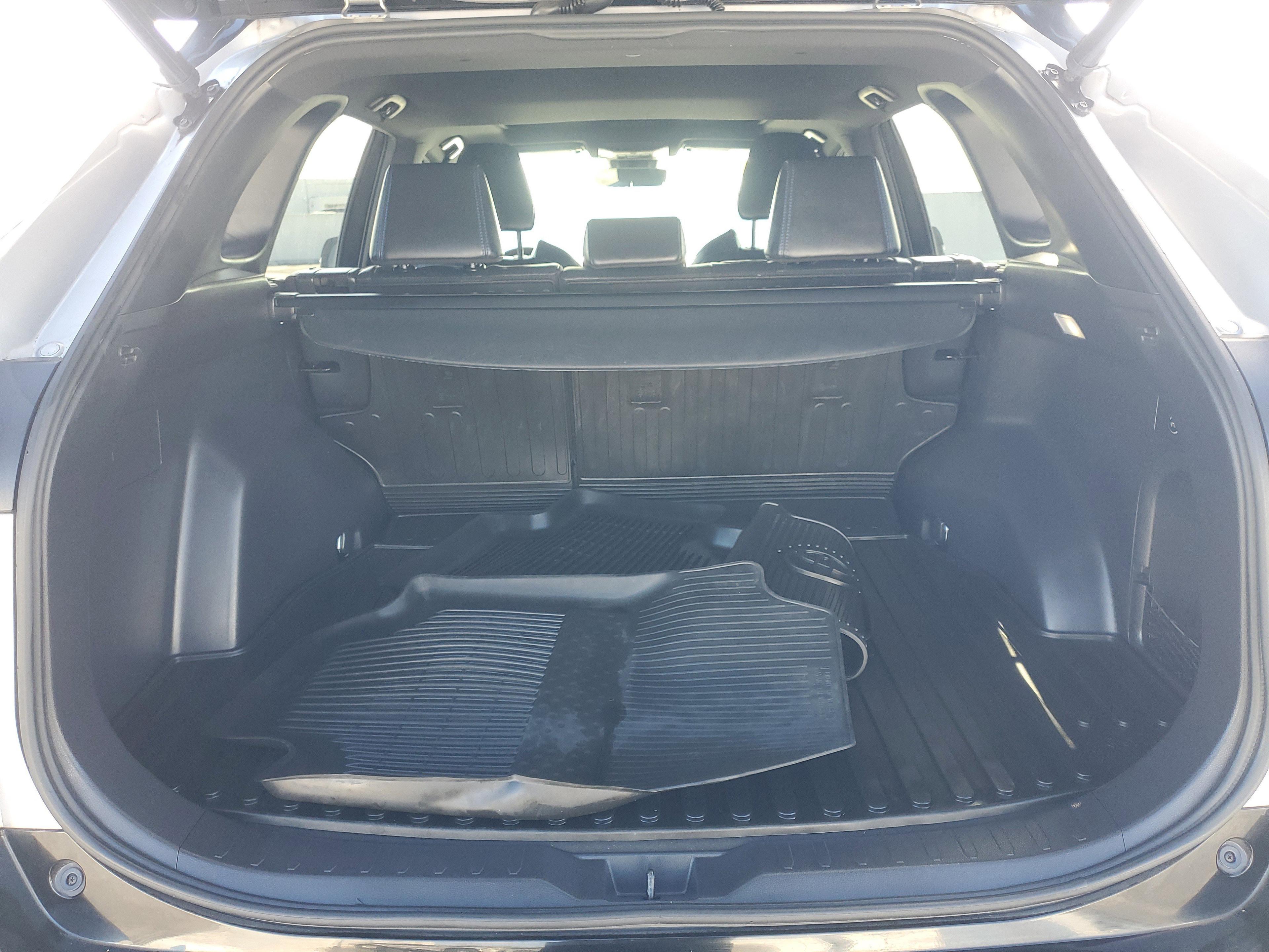 Toyota Rav4 Hybrid Xse Awd - Thumbnail 9