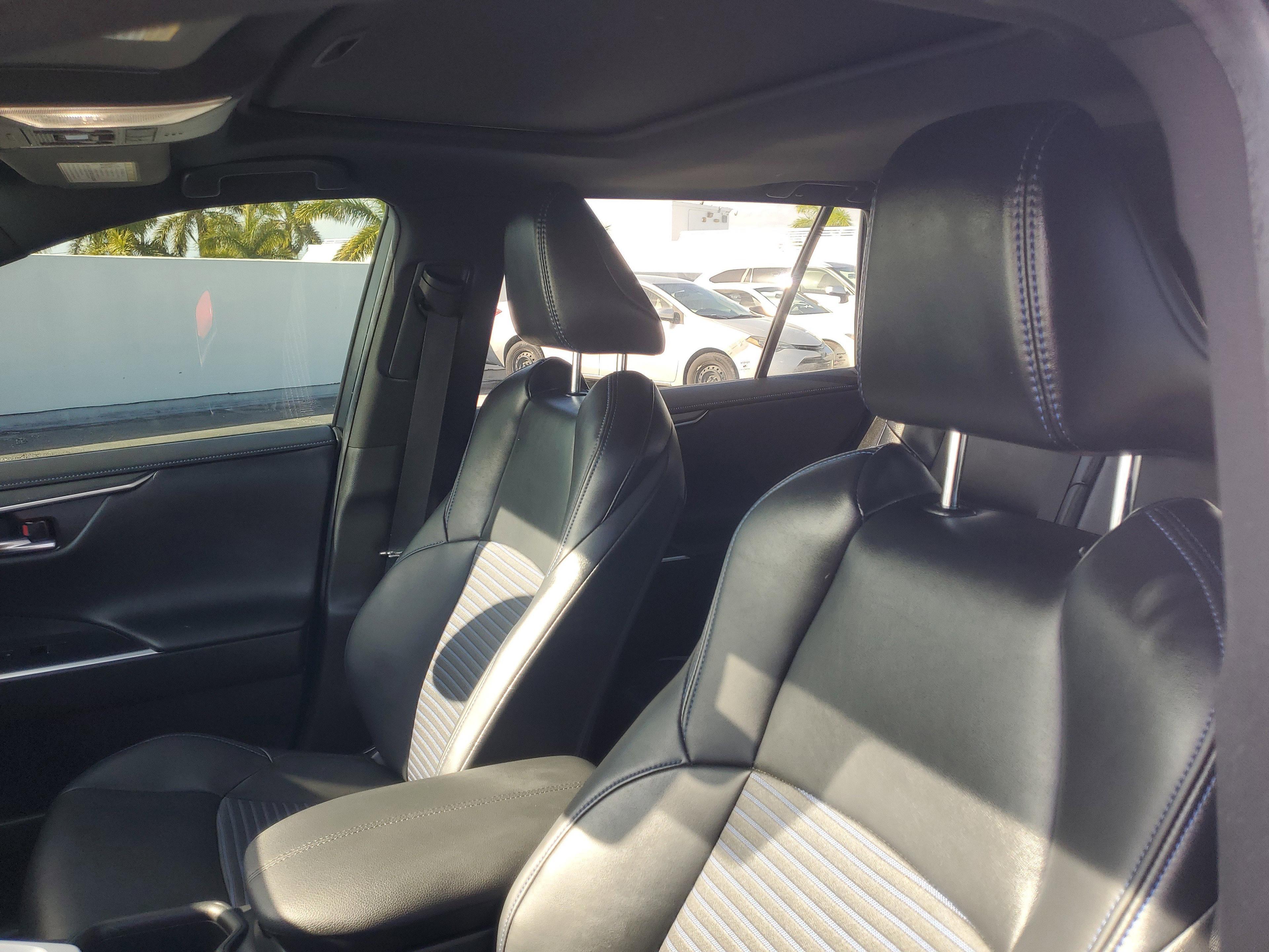 Toyota Rav4 Hybrid Xse Awd - Thumbnail 18