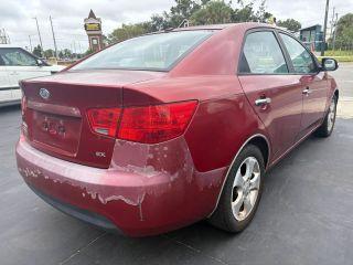 Kia Forte - Thumbnail 5