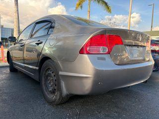 Honda Civic - Thumbnail 3