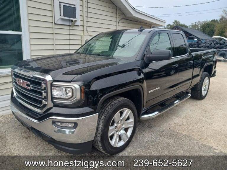 GMC Sierra C1500 Slt - Thumbnail 3