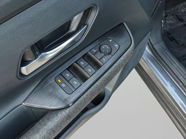 Nissan Kicks Sv - Thumbnail 16