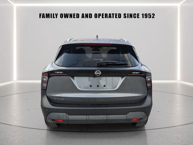 Nissan Kicks Sv - Thumbnail 5