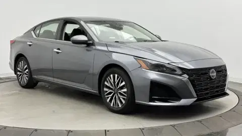 Nissan Altima 2.5 Sv - Thumbnail 4