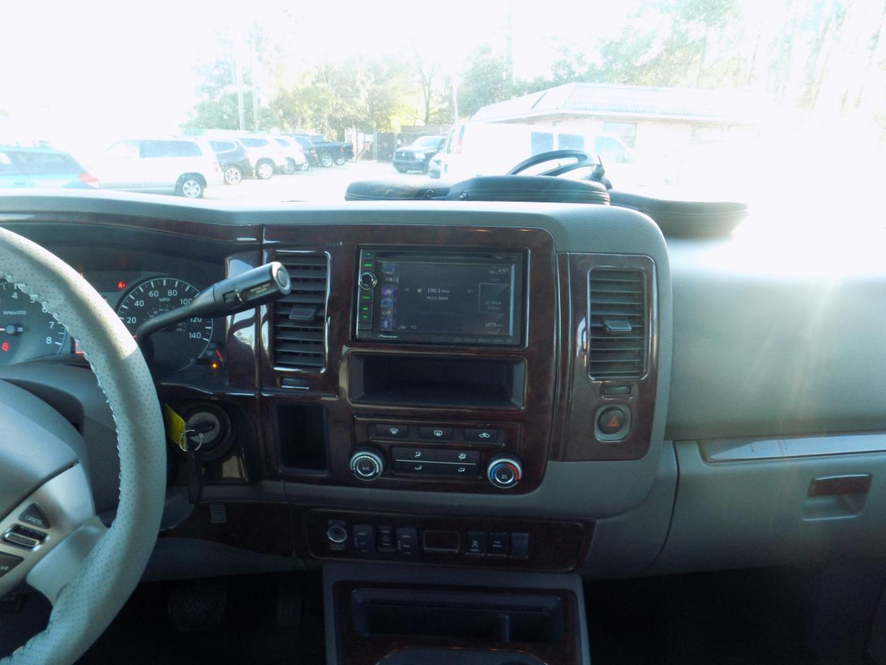 Nissan Nv Cargo3500 Hd S High Roof - Thumbnail 5