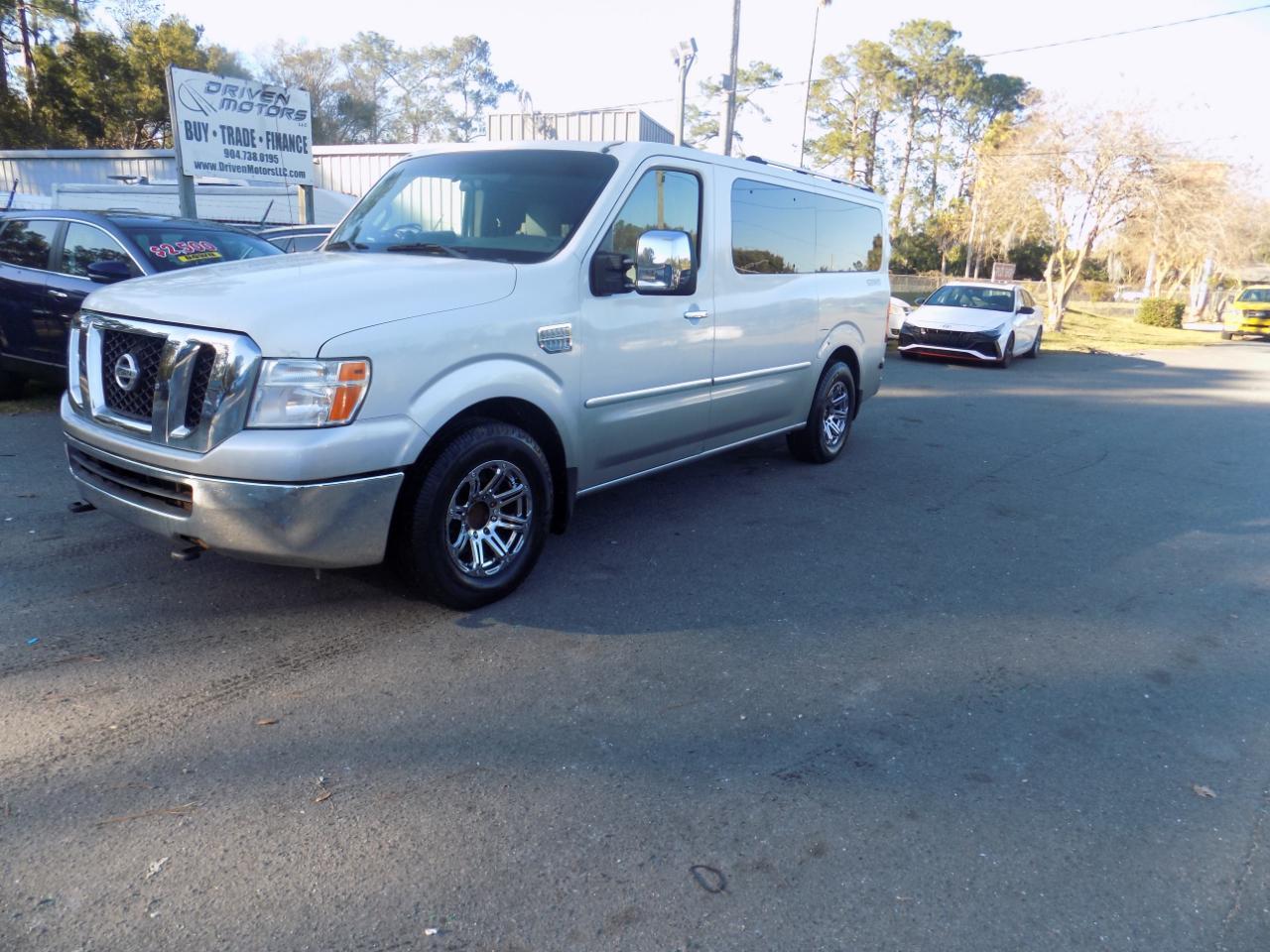 Nissan Nv Cargo3500 Hd S High Roof - Thumbnail 9