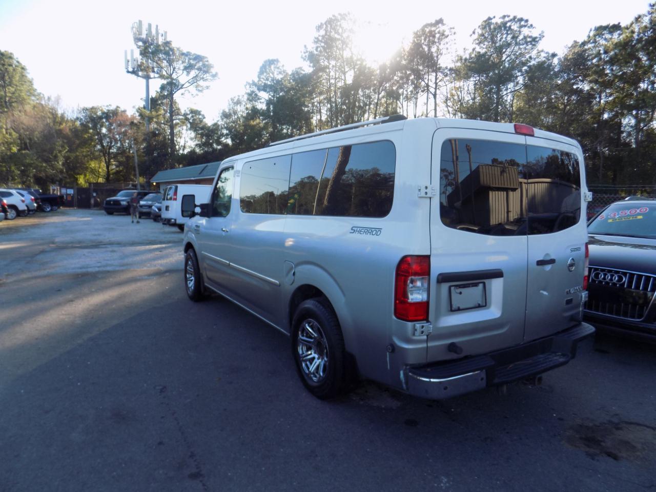 Nissan Nv Cargo3500 Hd S High Roof - Thumbnail 6