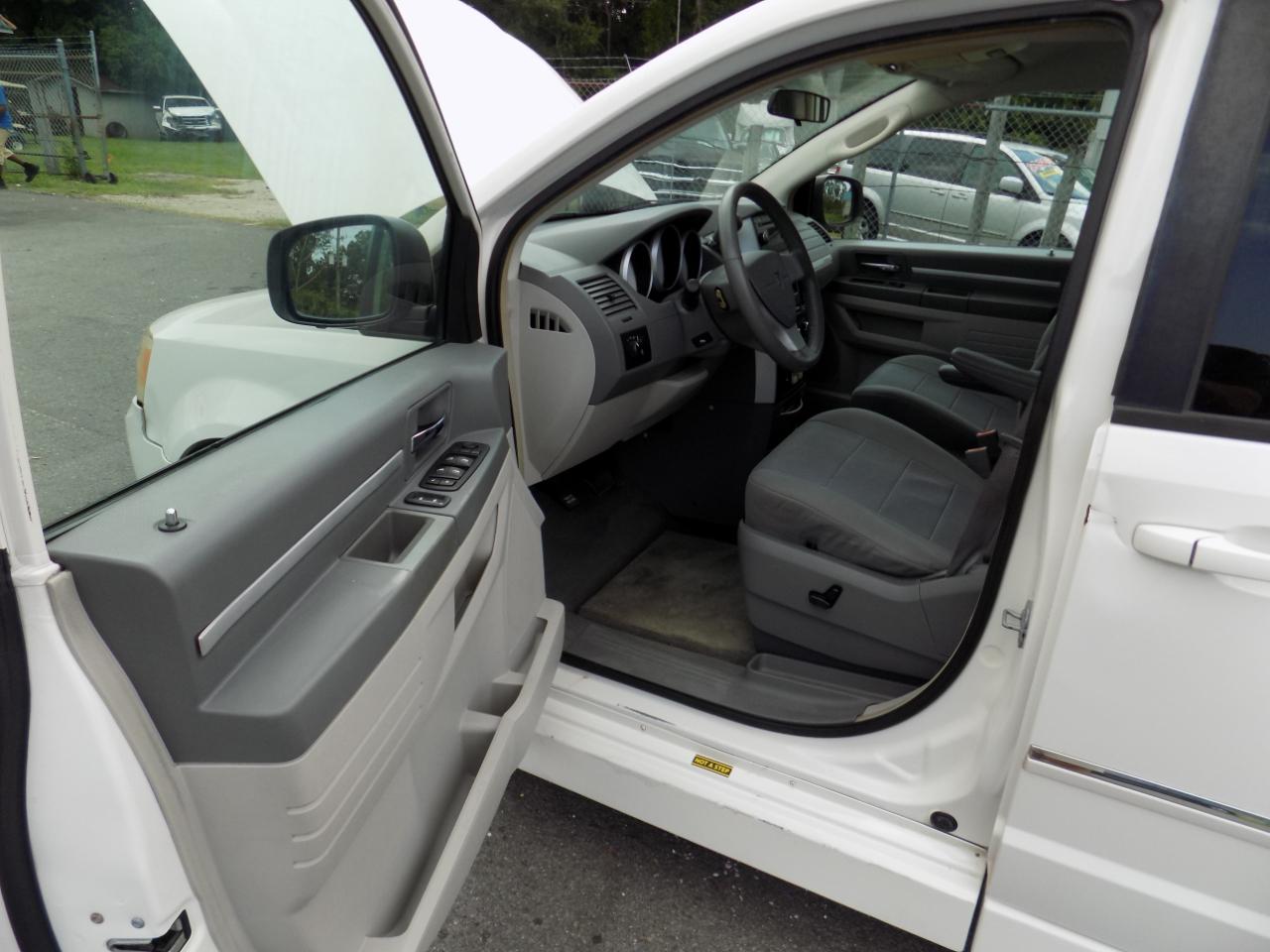 Dodge Grand Caravansxt - Thumbnail 9