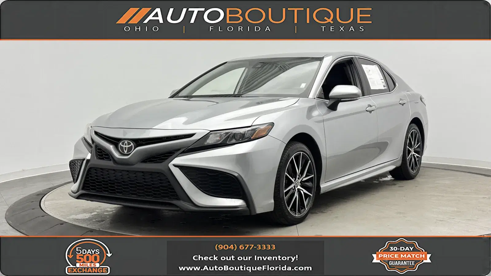 Toyota Camry Se - View 1