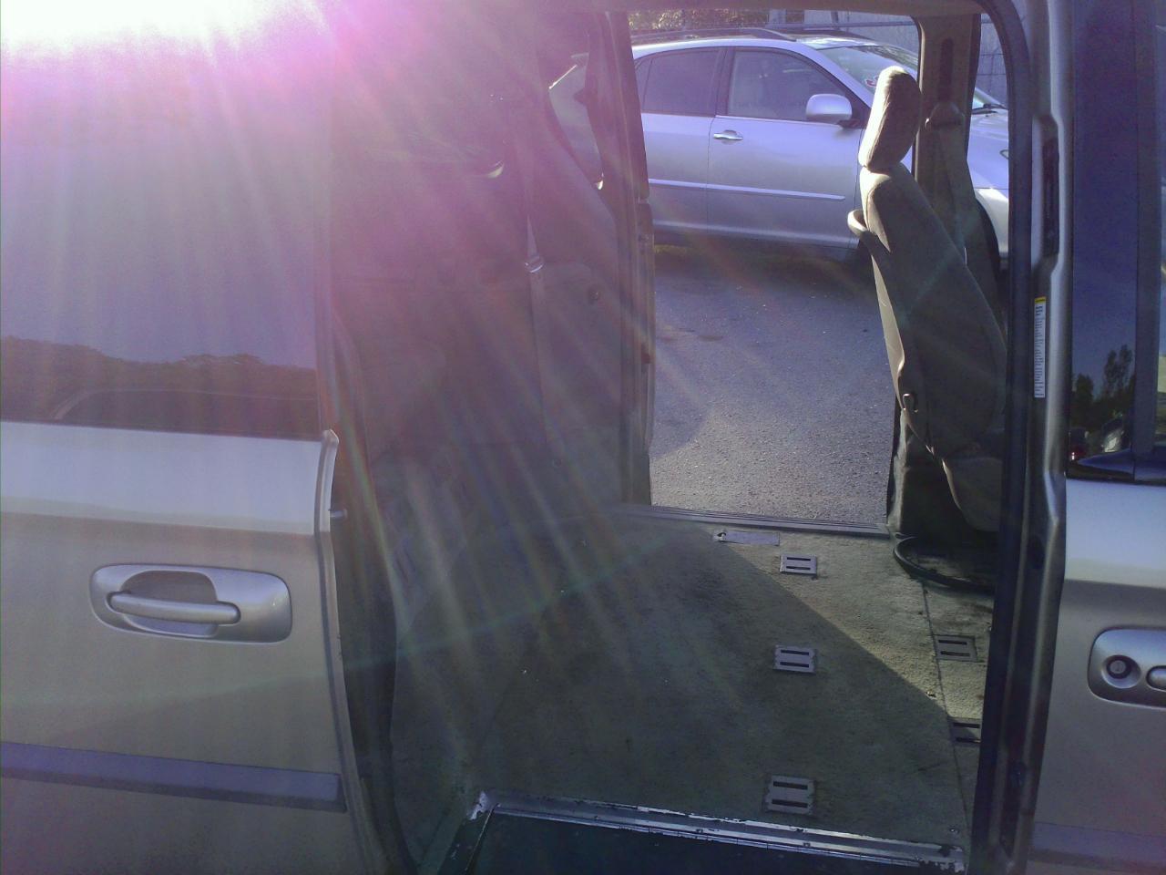 Dodge Grand Caravanex - Thumbnail 14