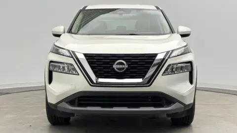 Nissan Rogue Sv - Thumbnail 3