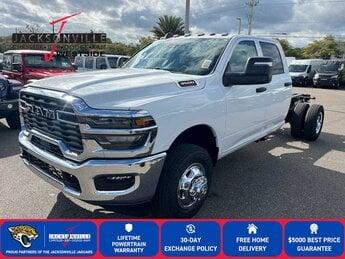 Ram 3500 Chassis Cab - View 1