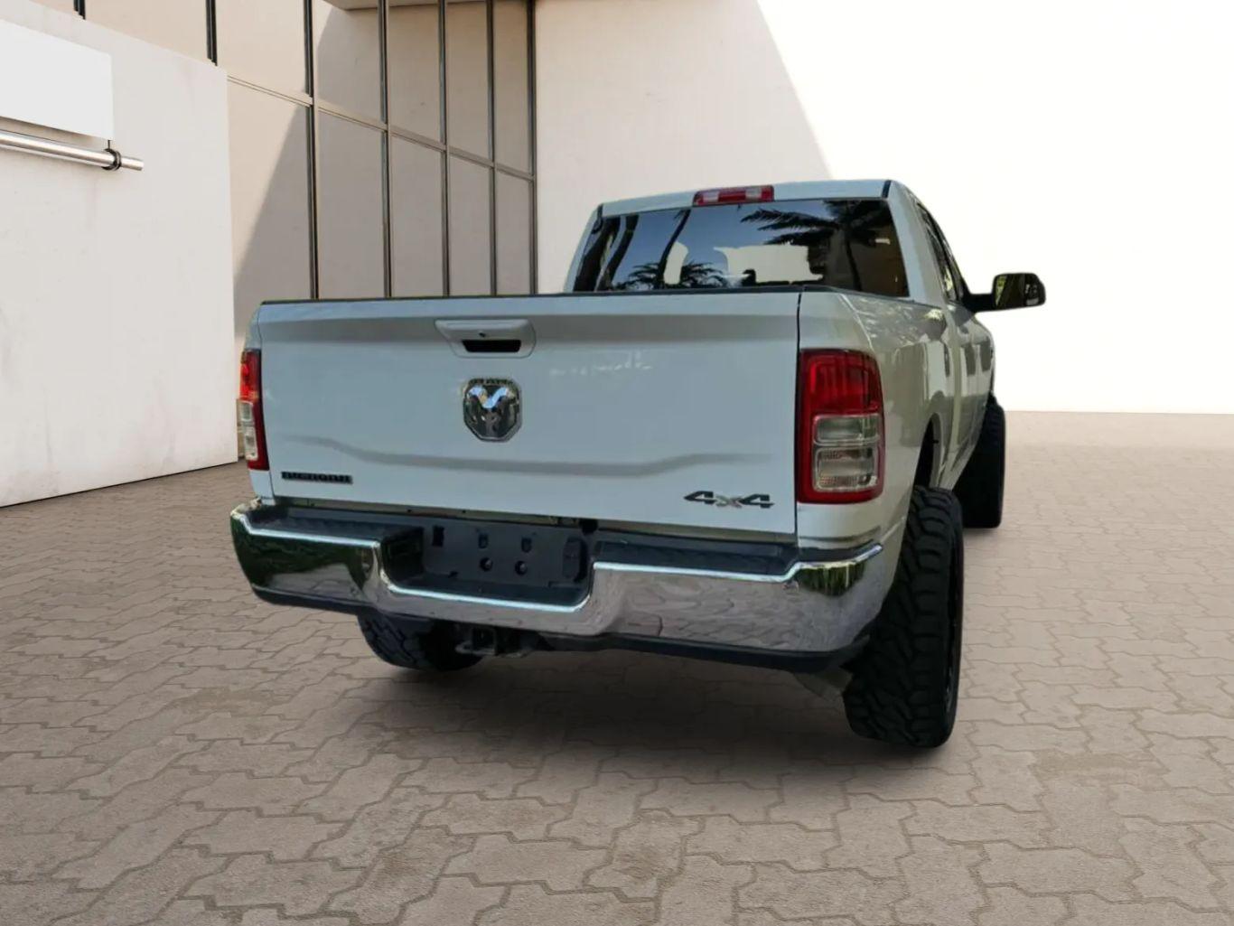 Ram 2500 Crew Cab - Thumbnail 7