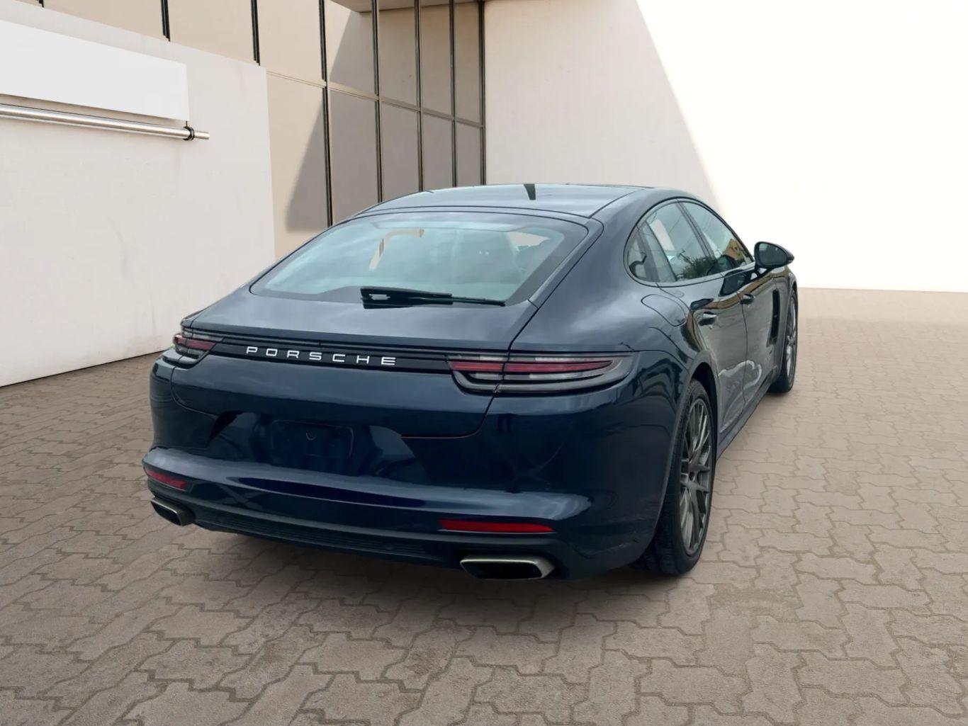 Porsche Panamera - Thumbnail 7