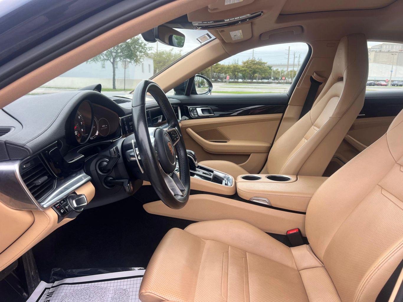 Porsche Panamera - Thumbnail 13